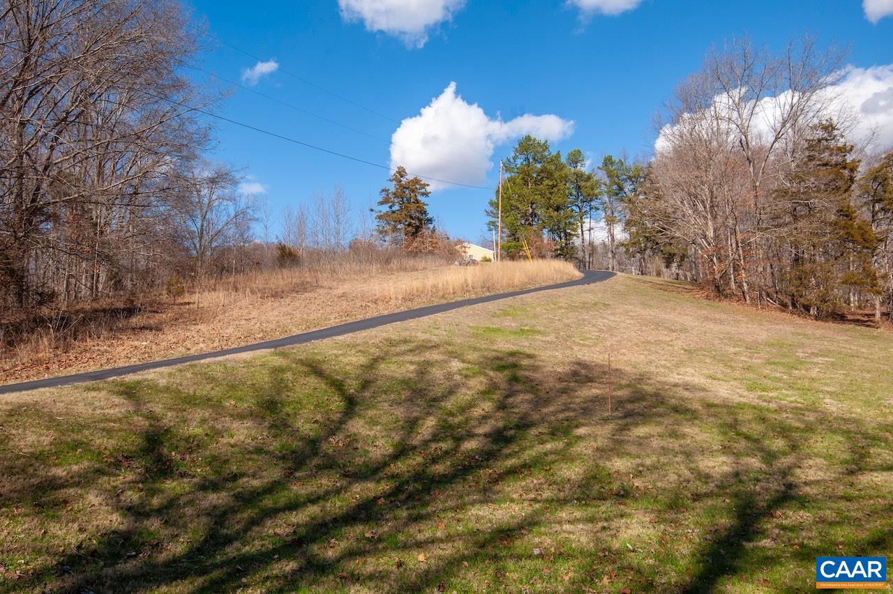 57 OLD ROBERTS MOUNTAIN RD