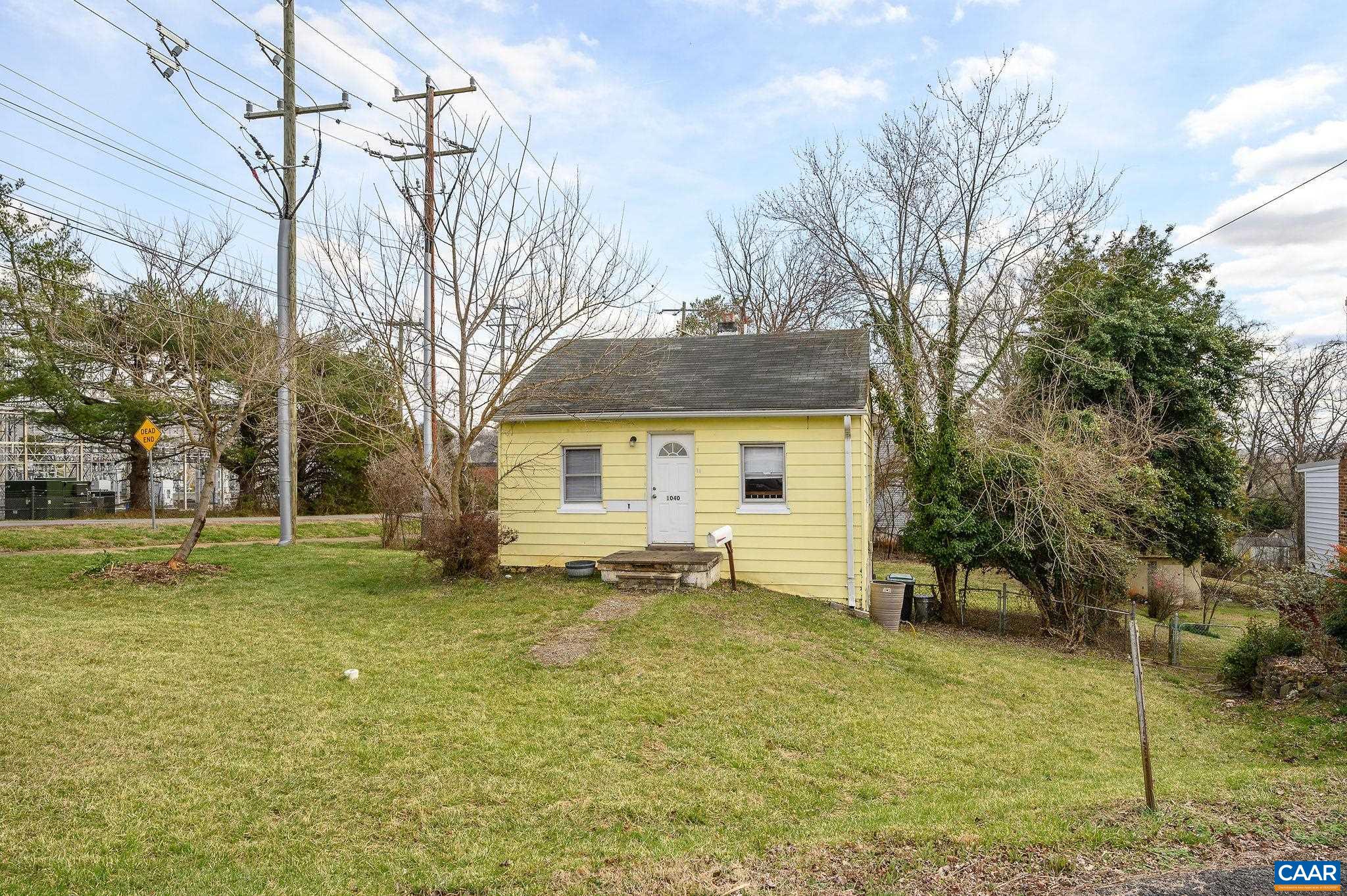 1040 SAINT CLAIR AVE