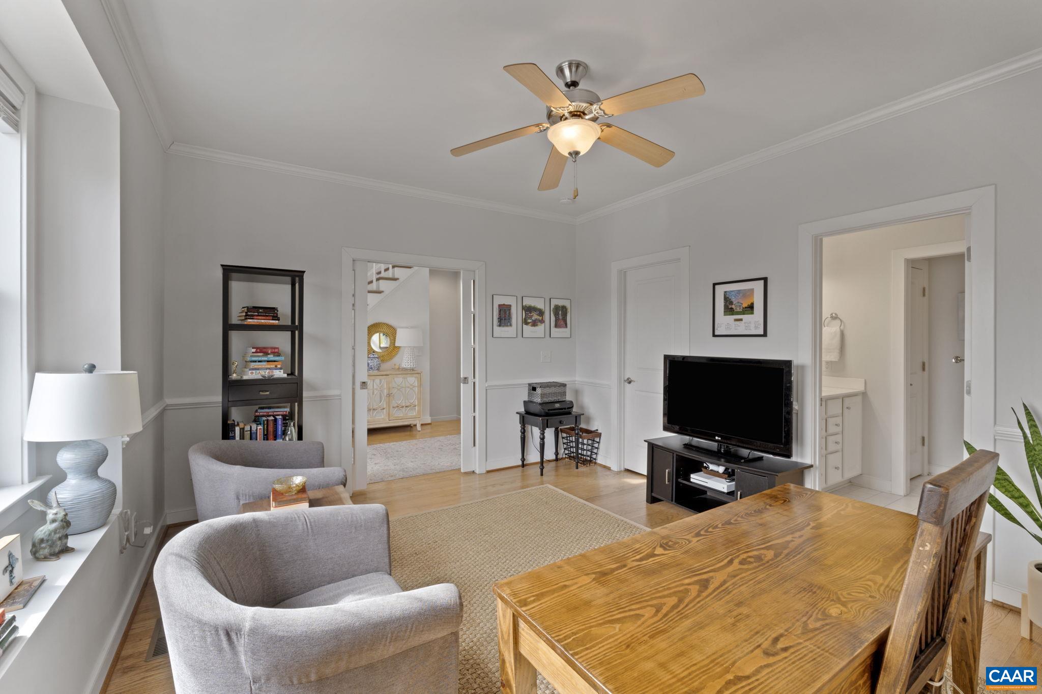 187 BROOKWOOD DR