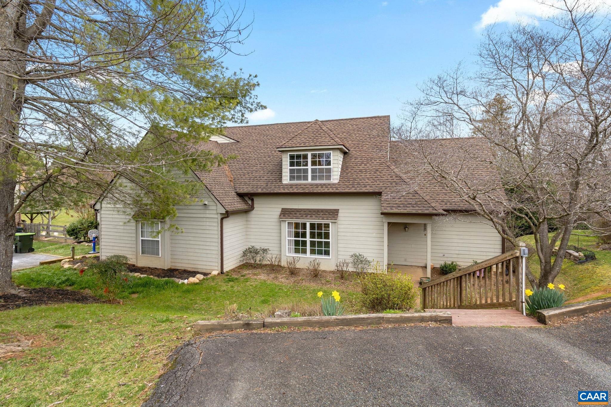 1059 AMBER RIDGE RD
