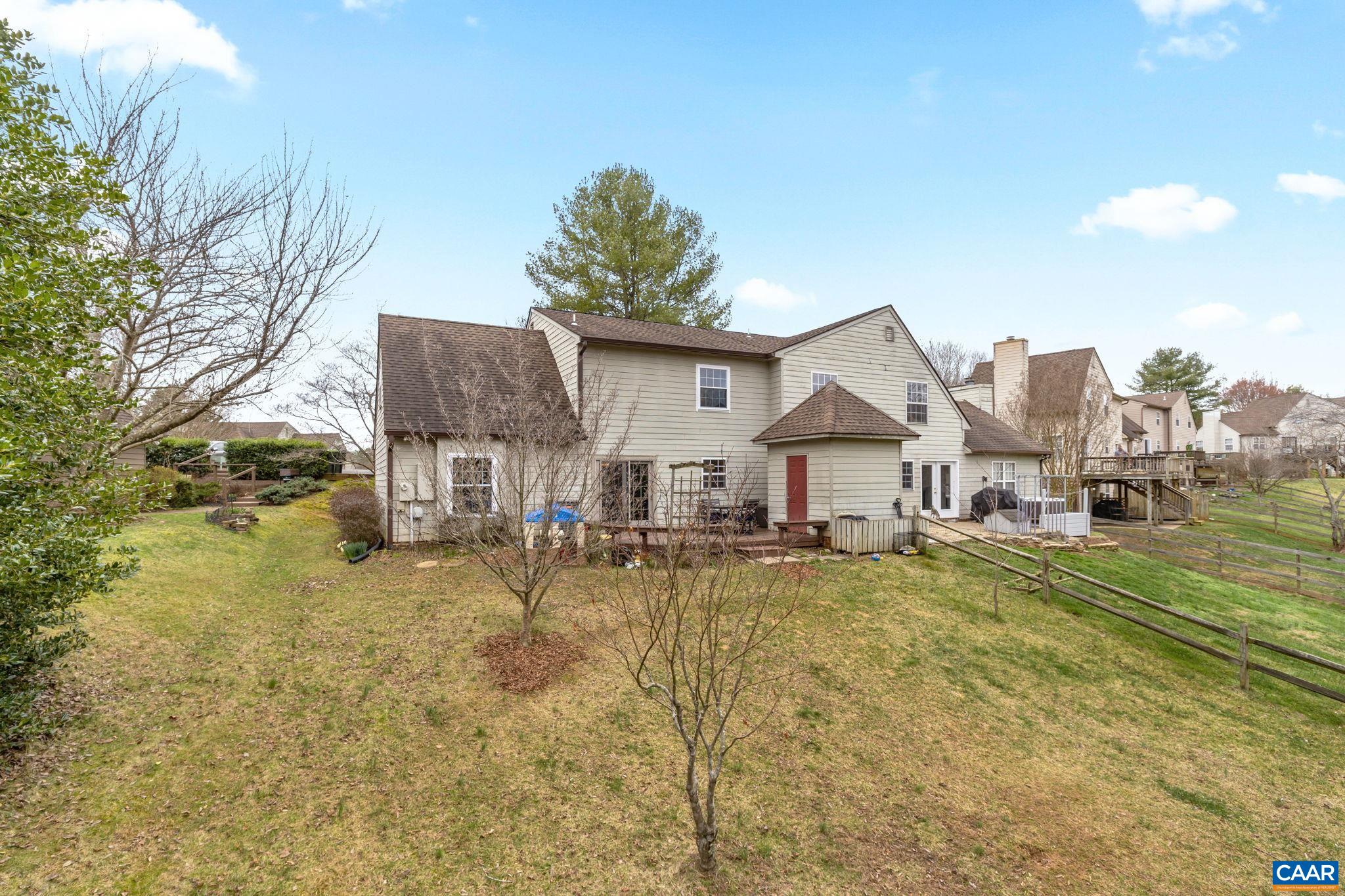 1059 AMBER RIDGE RD