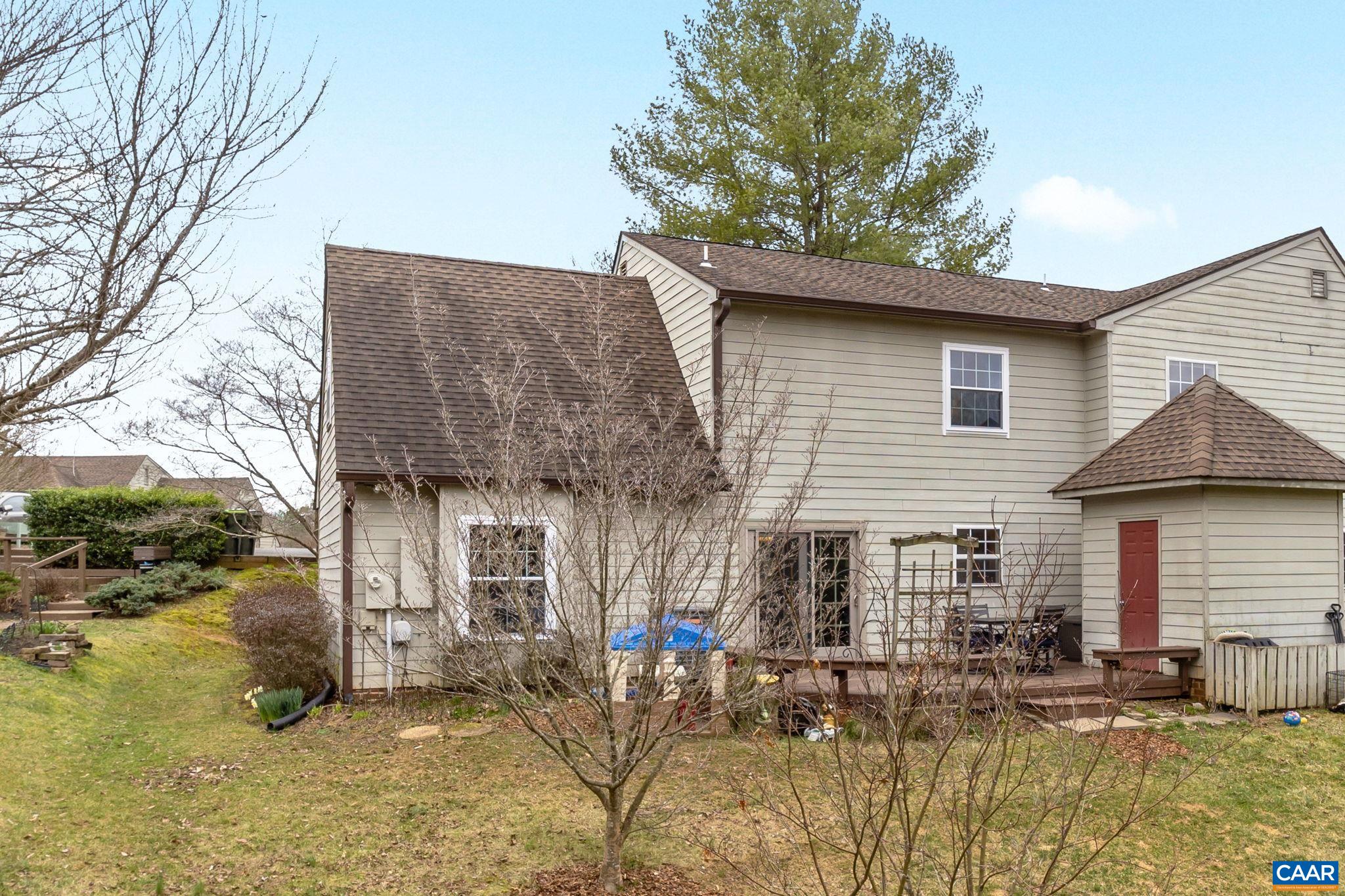 1059 AMBER RIDGE RD