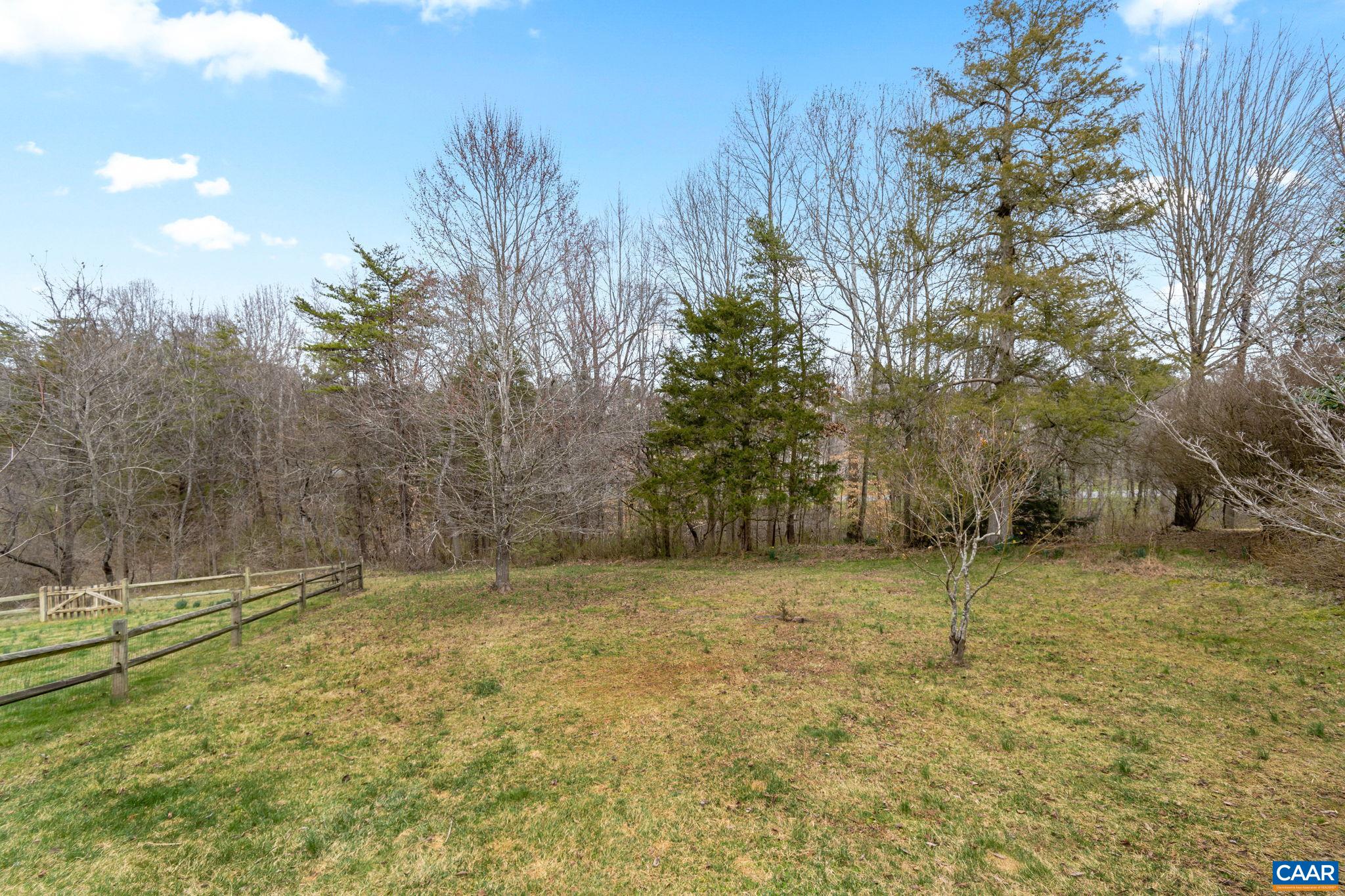 1059 AMBER RIDGE RD