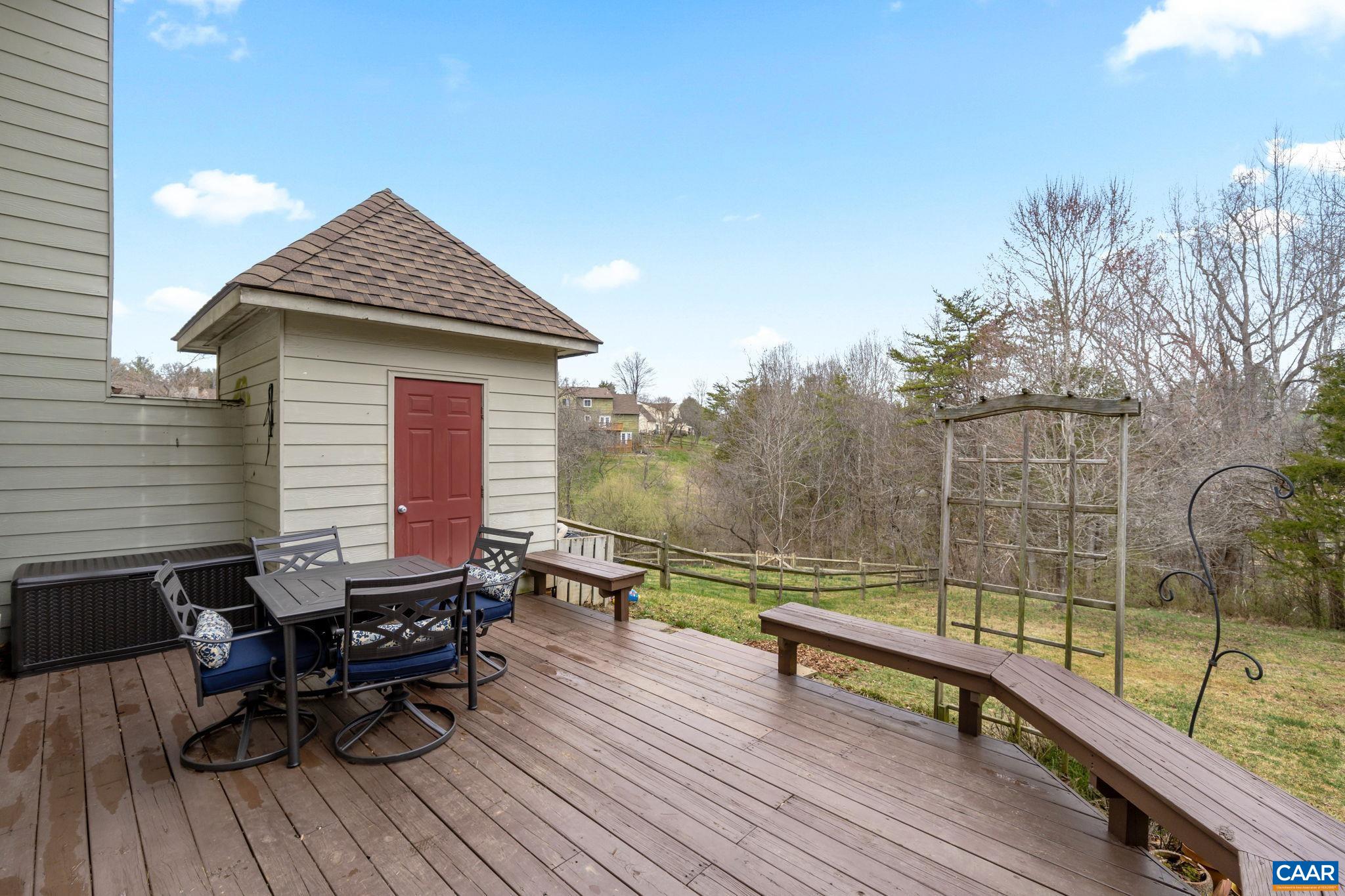 1059 AMBER RIDGE RD