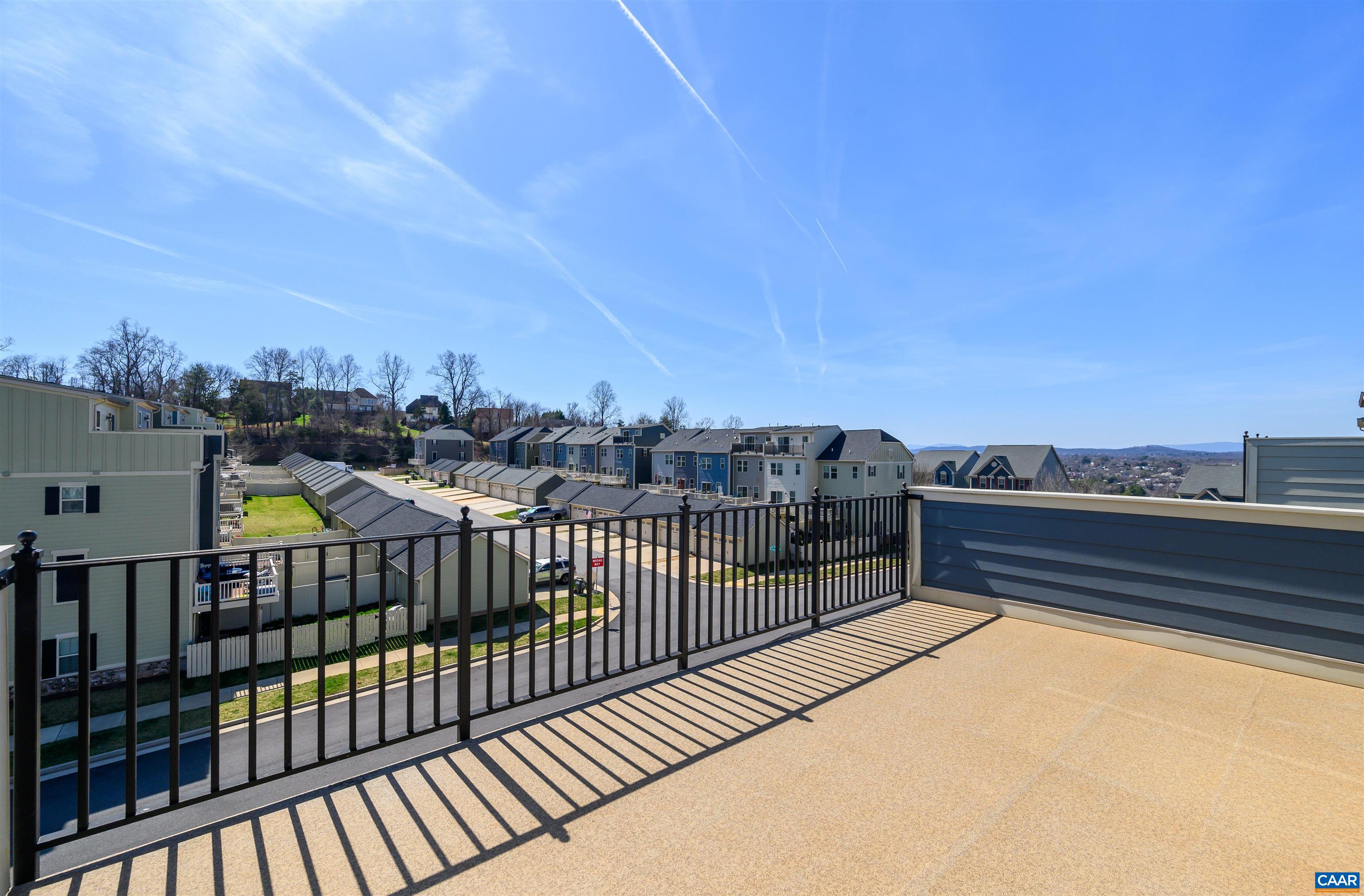 919 FLAT WATERS LN