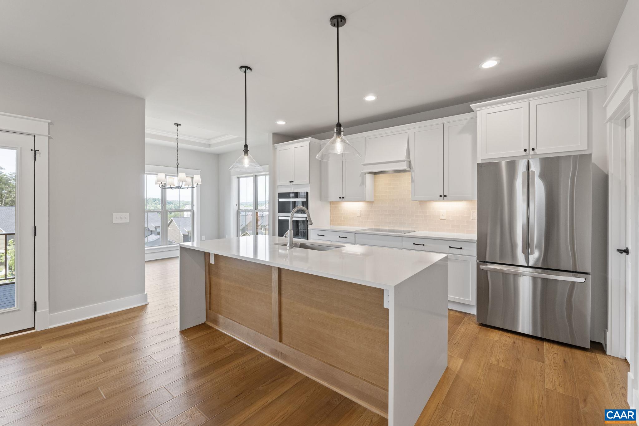3451 THICKET RUN PL