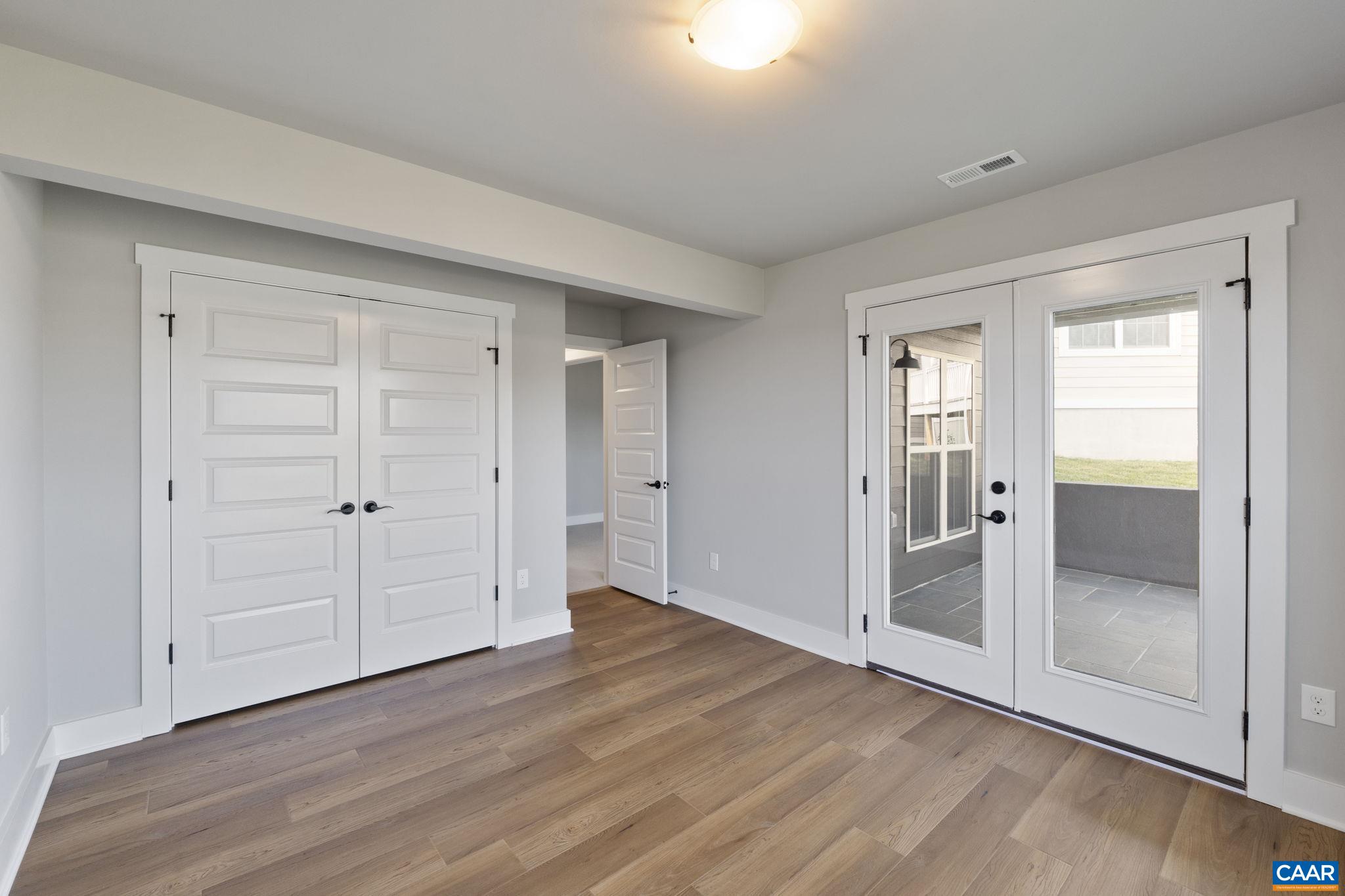3451 THICKET RUN PL