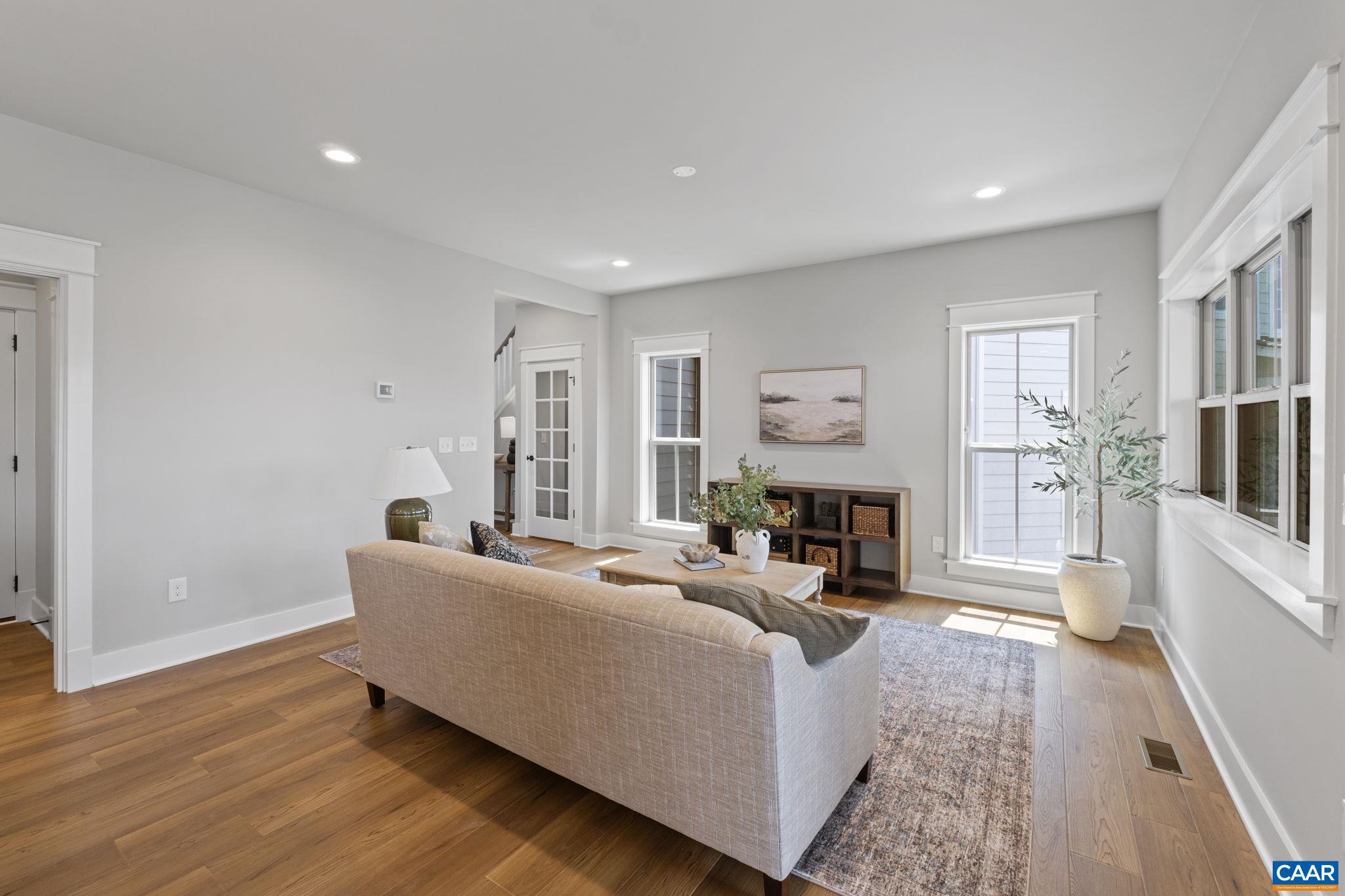 3451 THICKET RUN PL