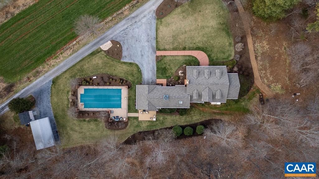 577 CHESTNUT RIDGE RD