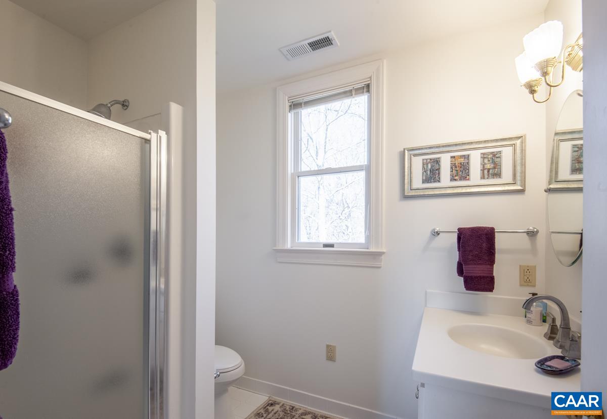 577 CHESTNUT RIDGE RD