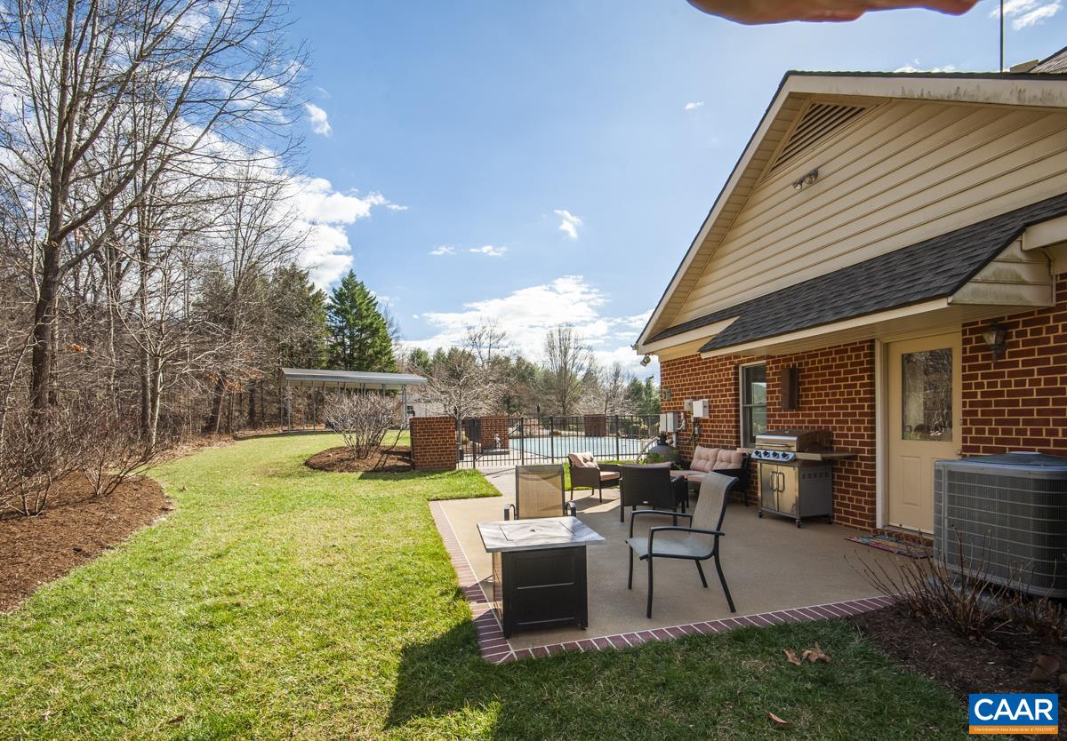 577 CHESTNUT RIDGE RD