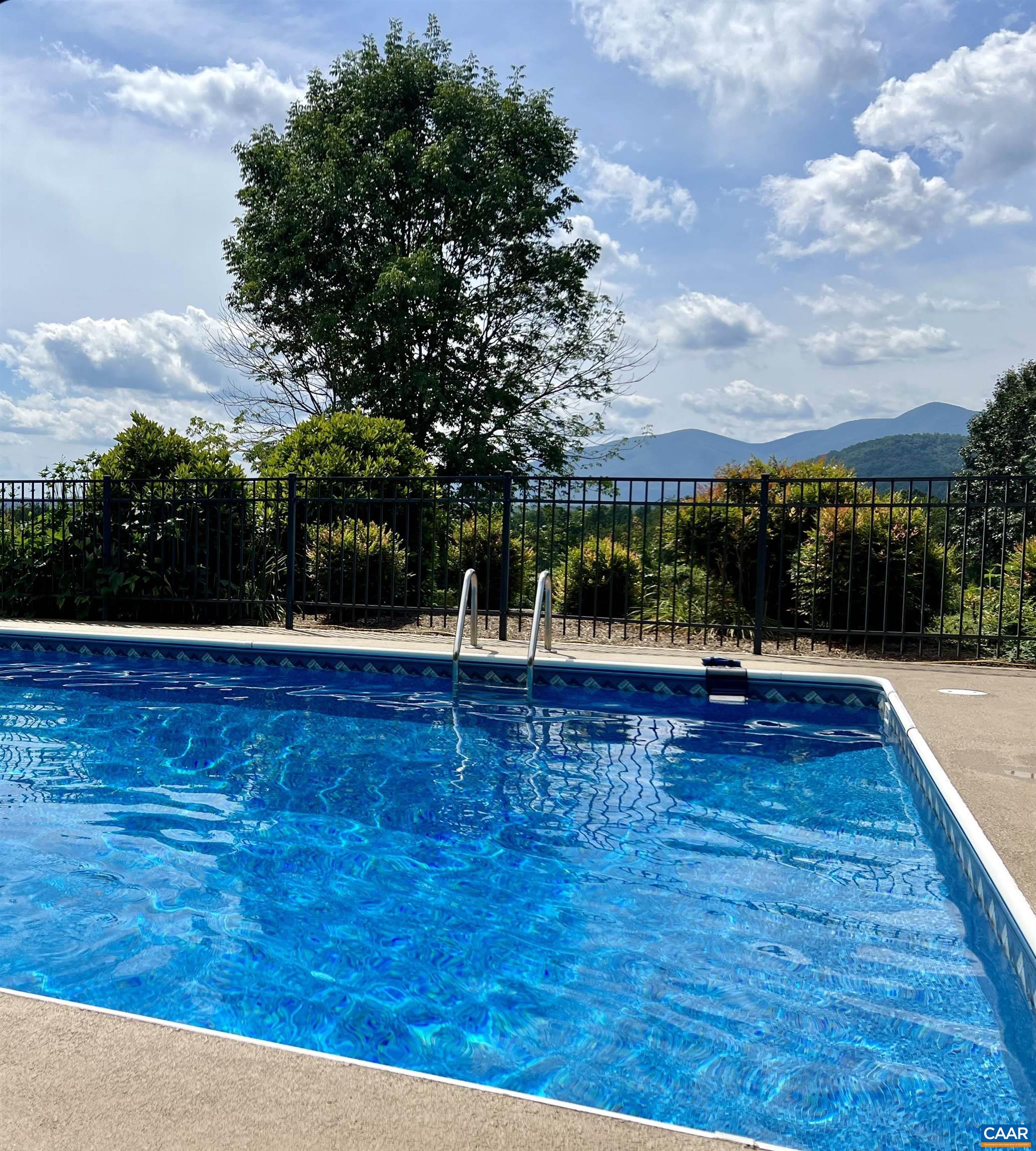 577 CHESTNUT RIDGE RD