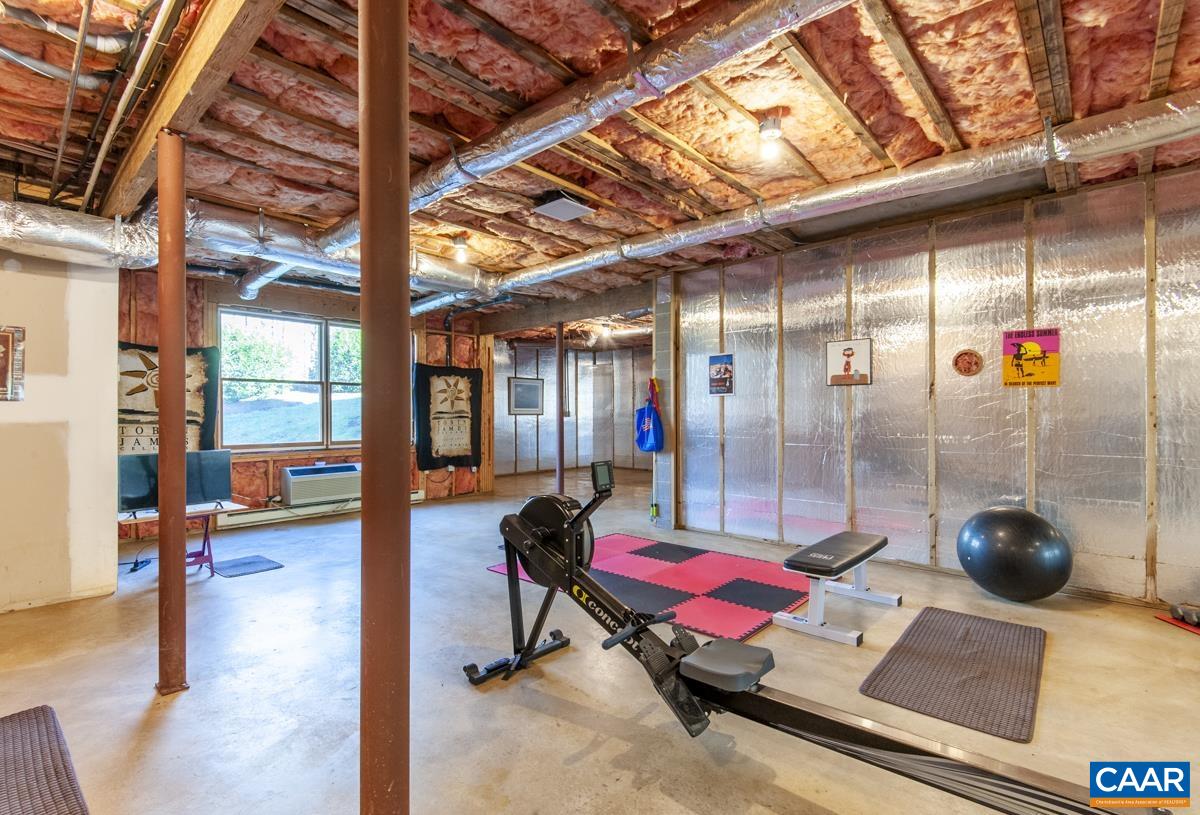 577 CHESTNUT RIDGE RD