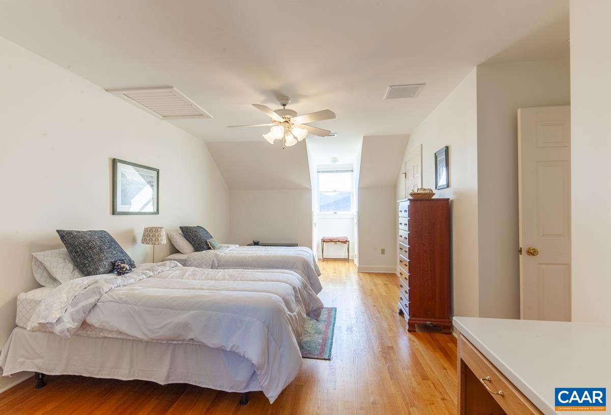 577 CHESTNUT RIDGE RD