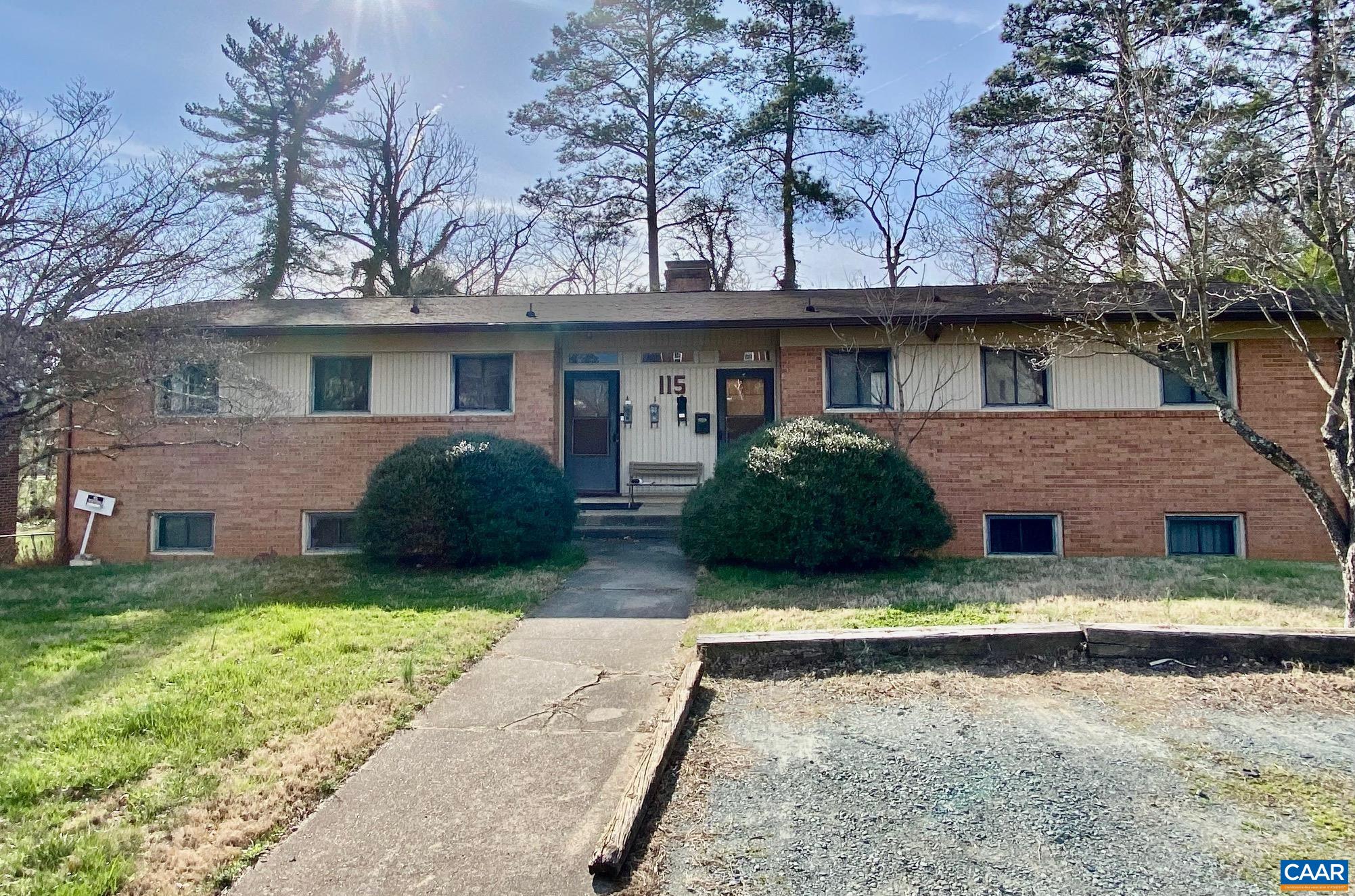 115 APPLE TREE RD