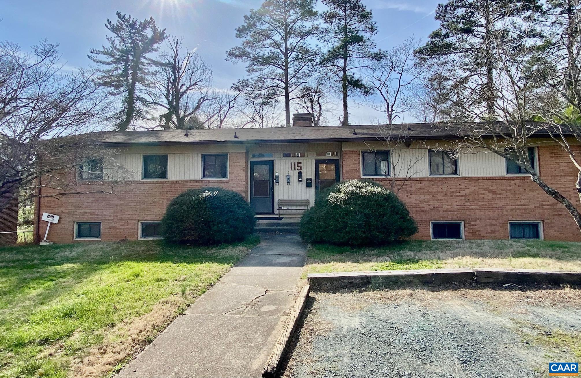115 APPLE TREE RD