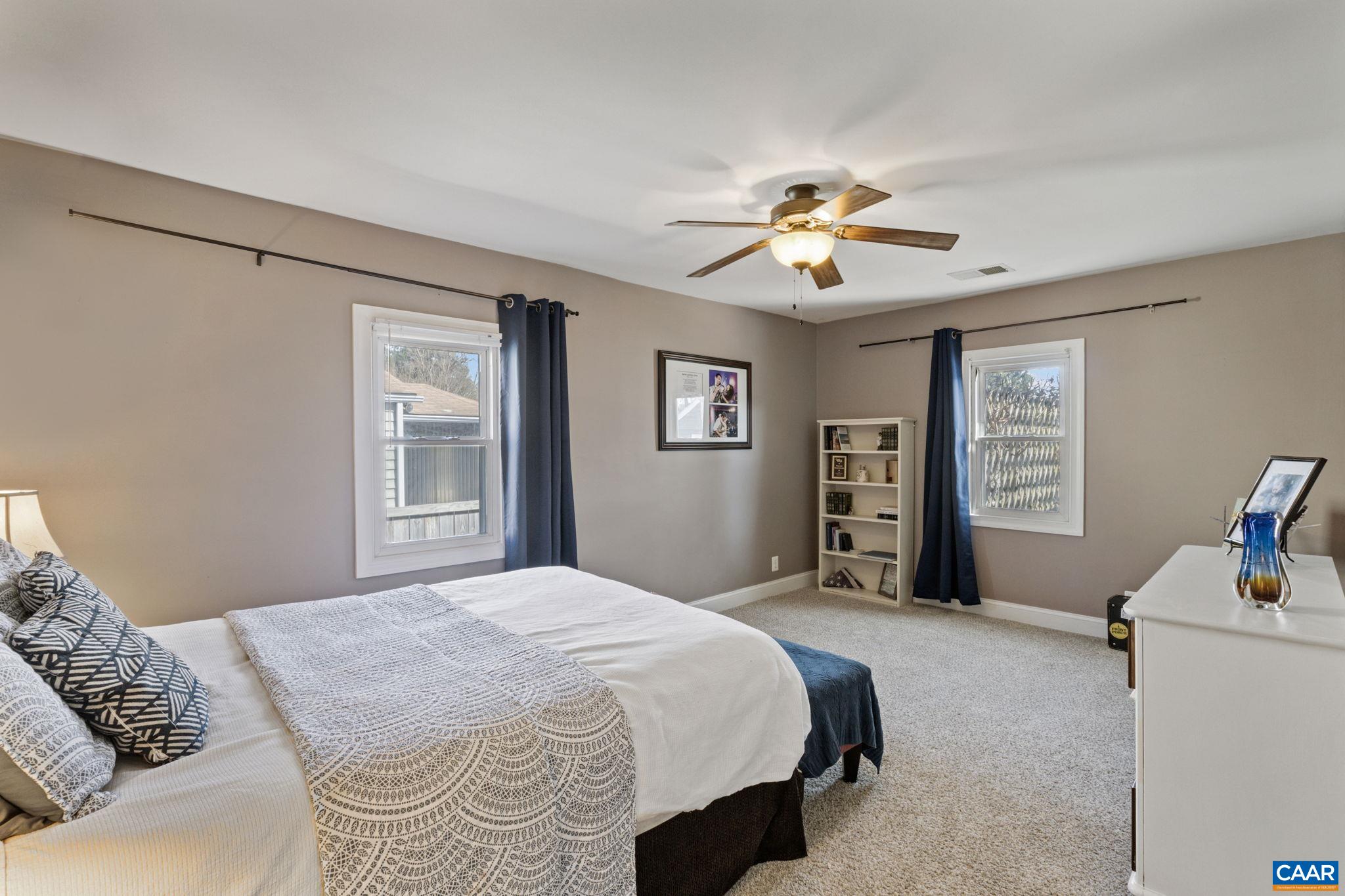 512 MEADE AVE