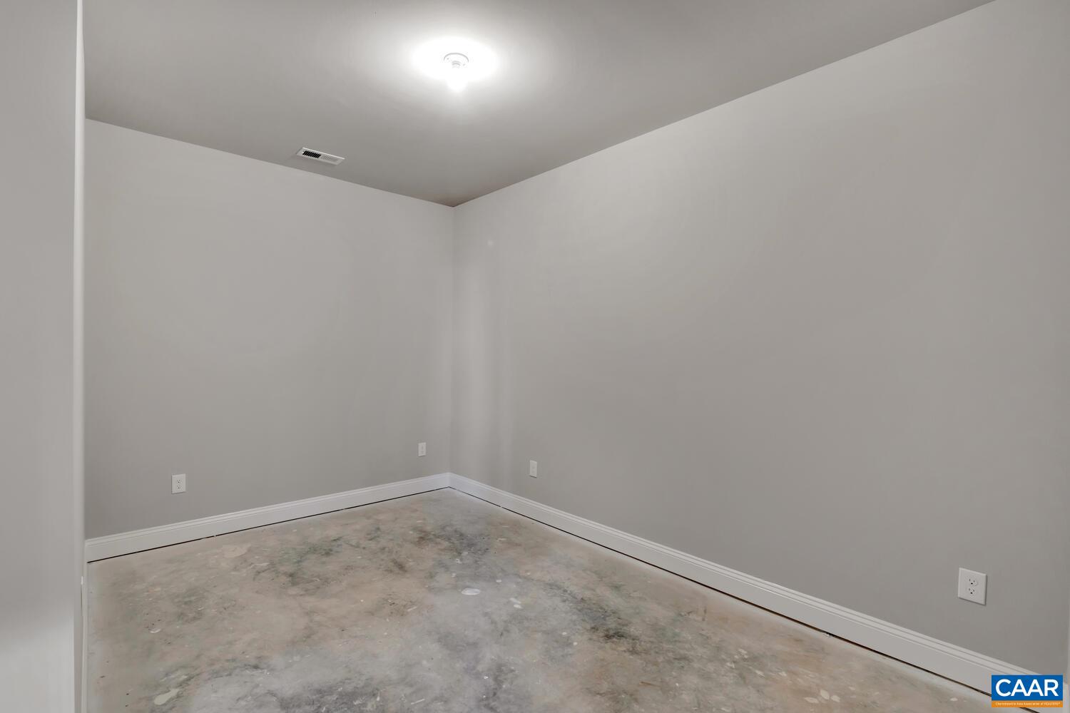 3265 THICKET RUN DR