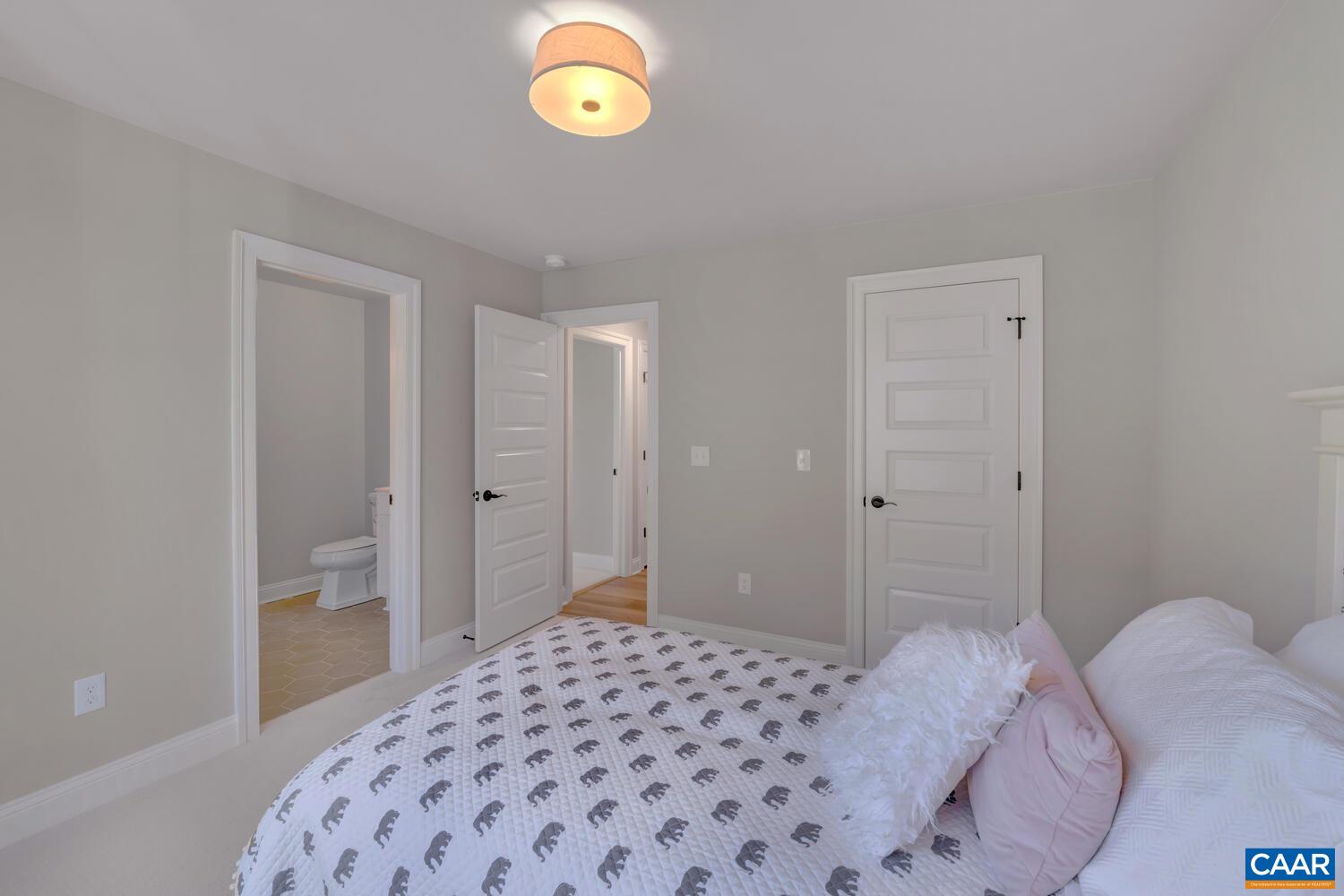 3265 THICKET RUN DR