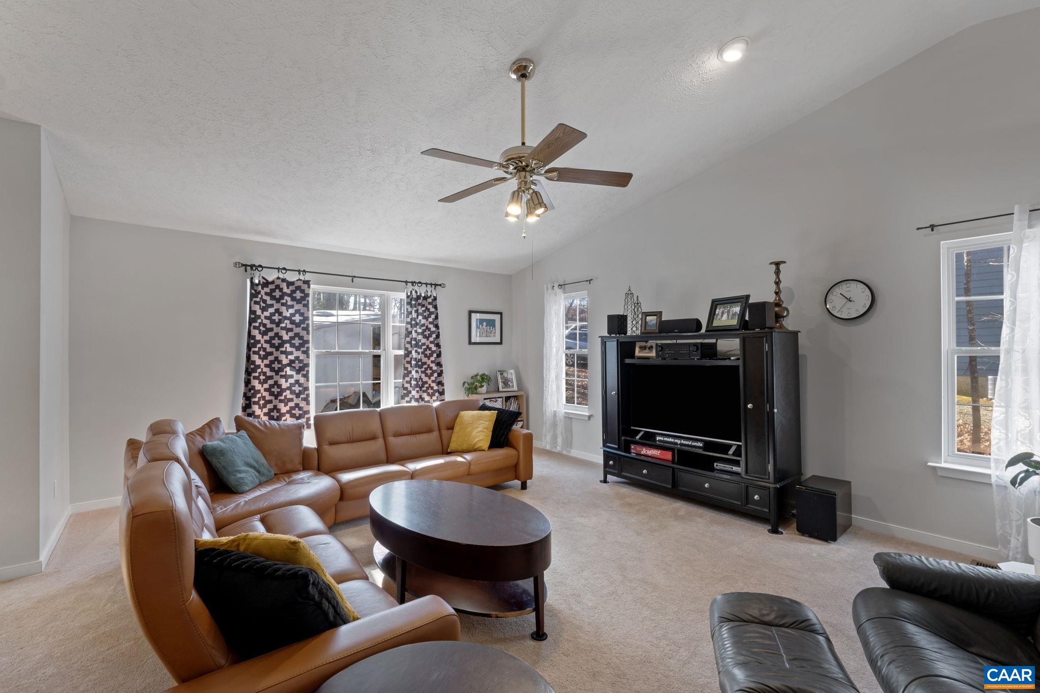 50 NAHOR DR