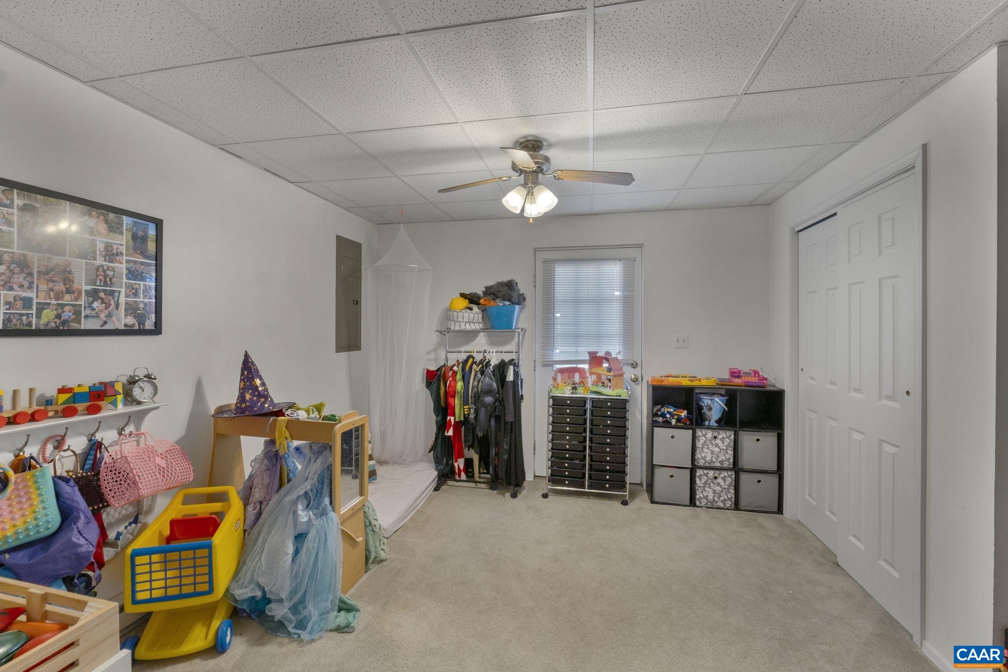 50 NAHOR DR