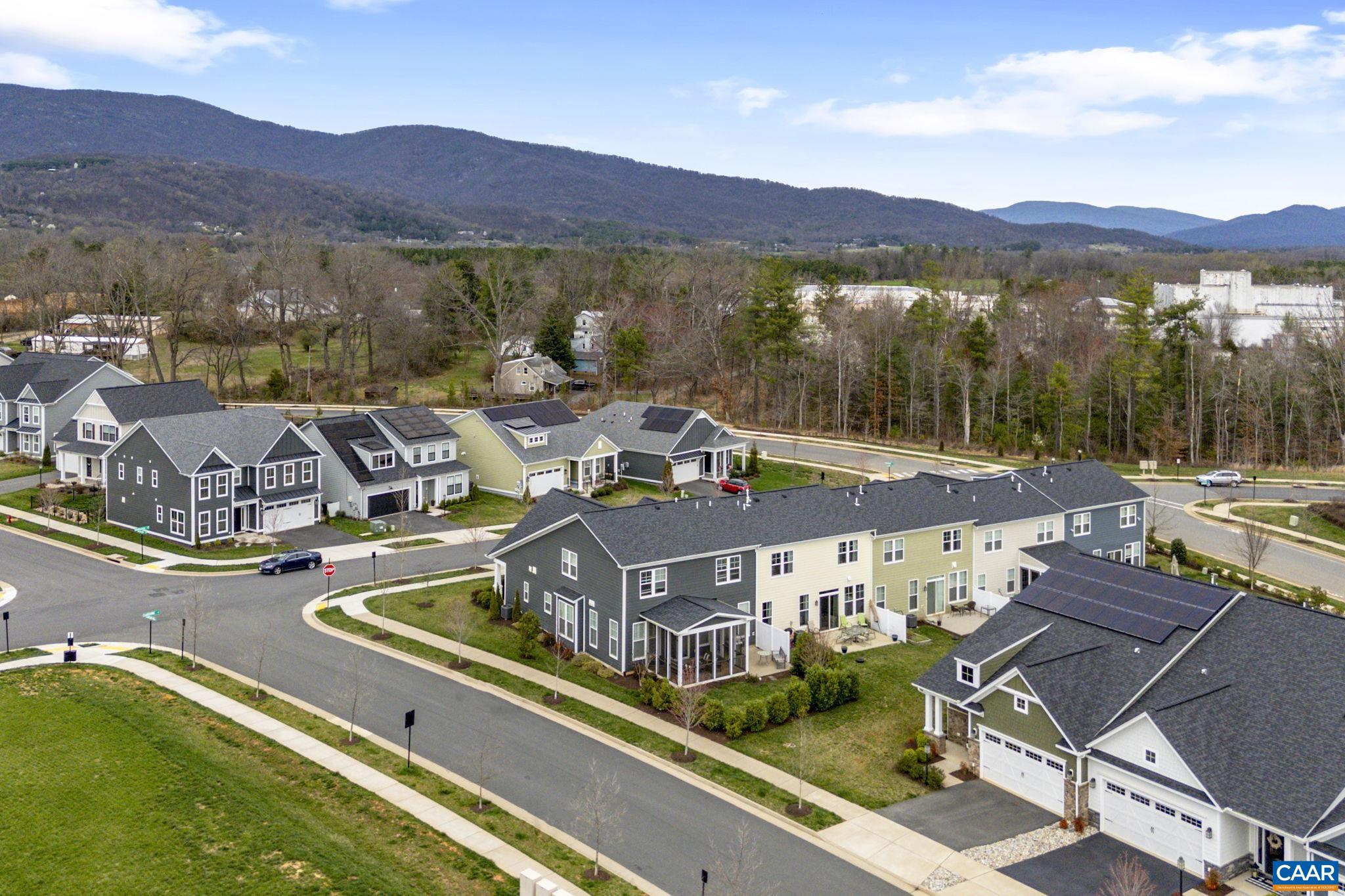 659 SAUNDERS HILL DR