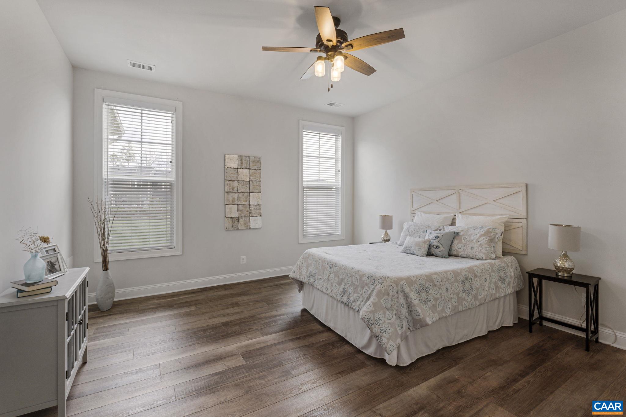 659 SAUNDERS HILL DR