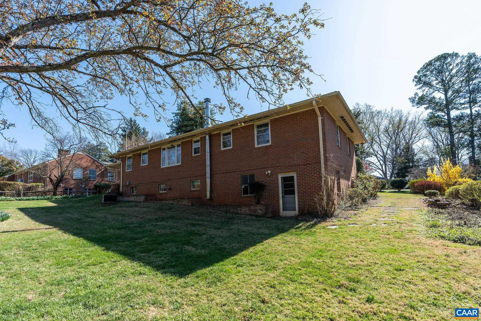 1707 KING MOUNTAIN RD