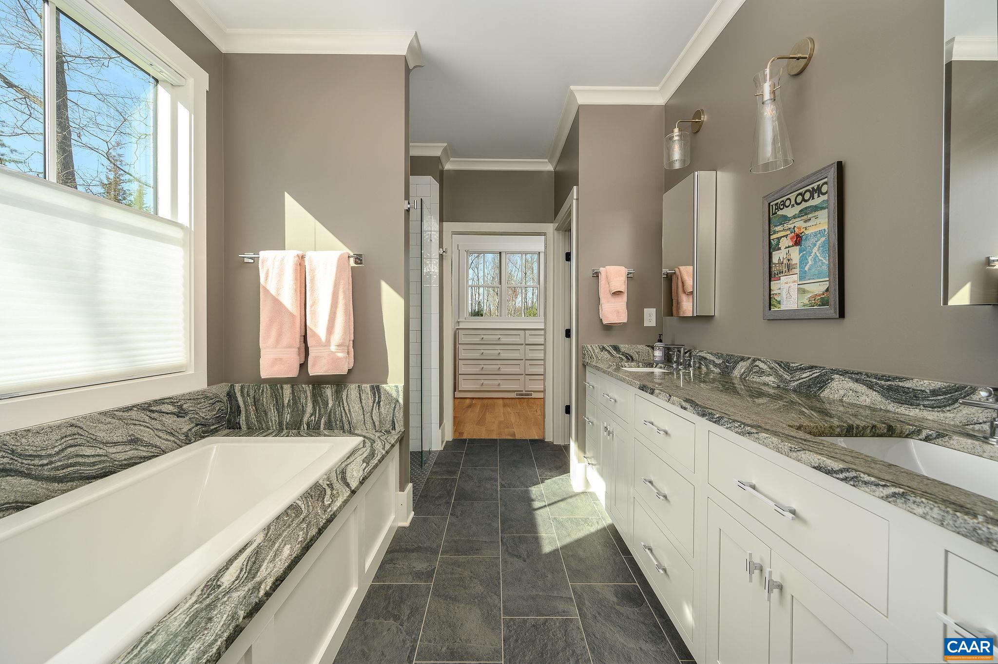 1976 OLD BALLARD FARM LN