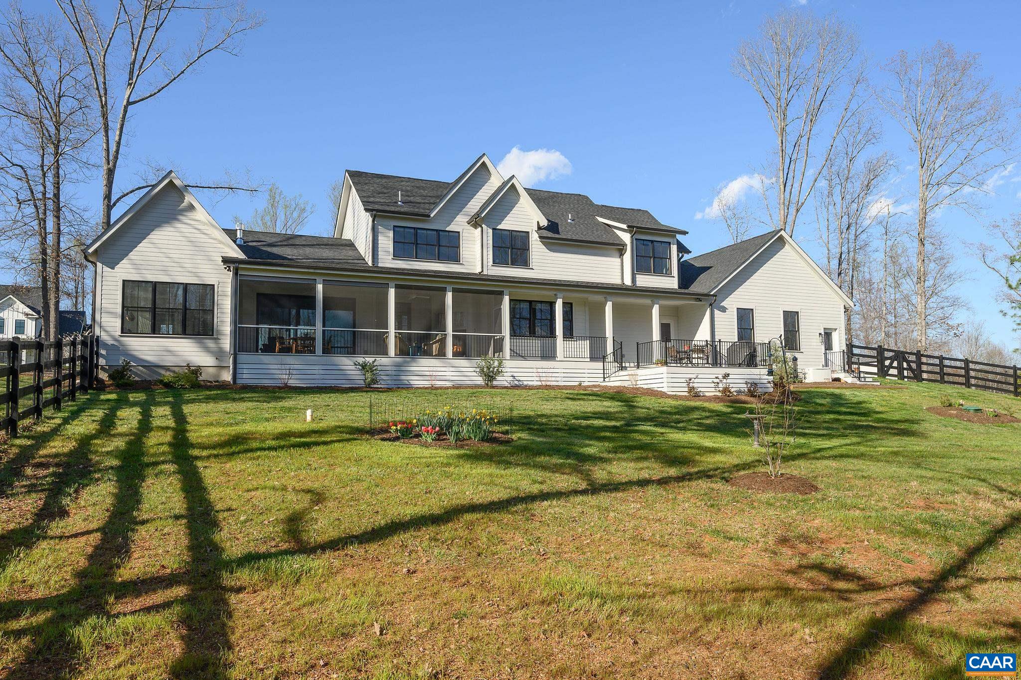 1976 OLD BALLARD FARM LN