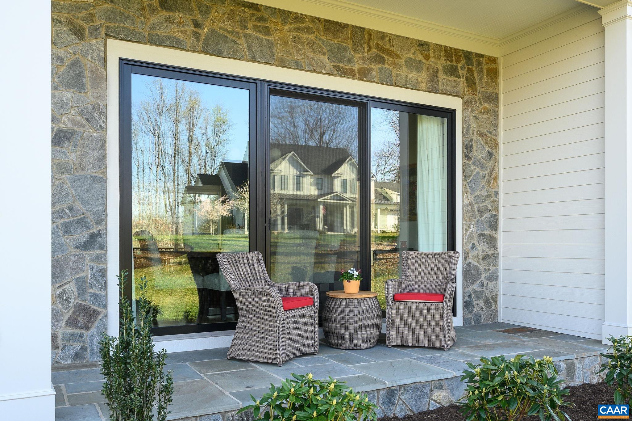 1976 OLD BALLARD FARM LN