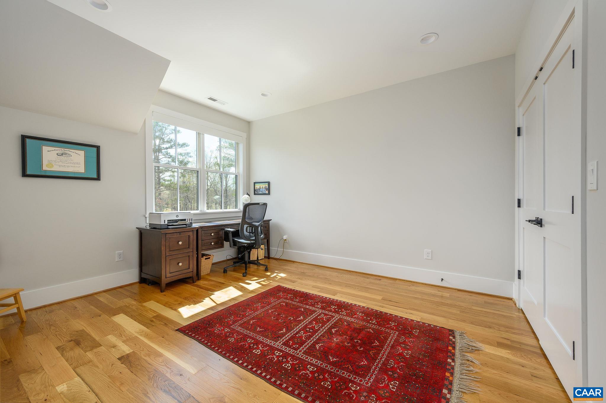 1976 OLD BALLARD FARM LN