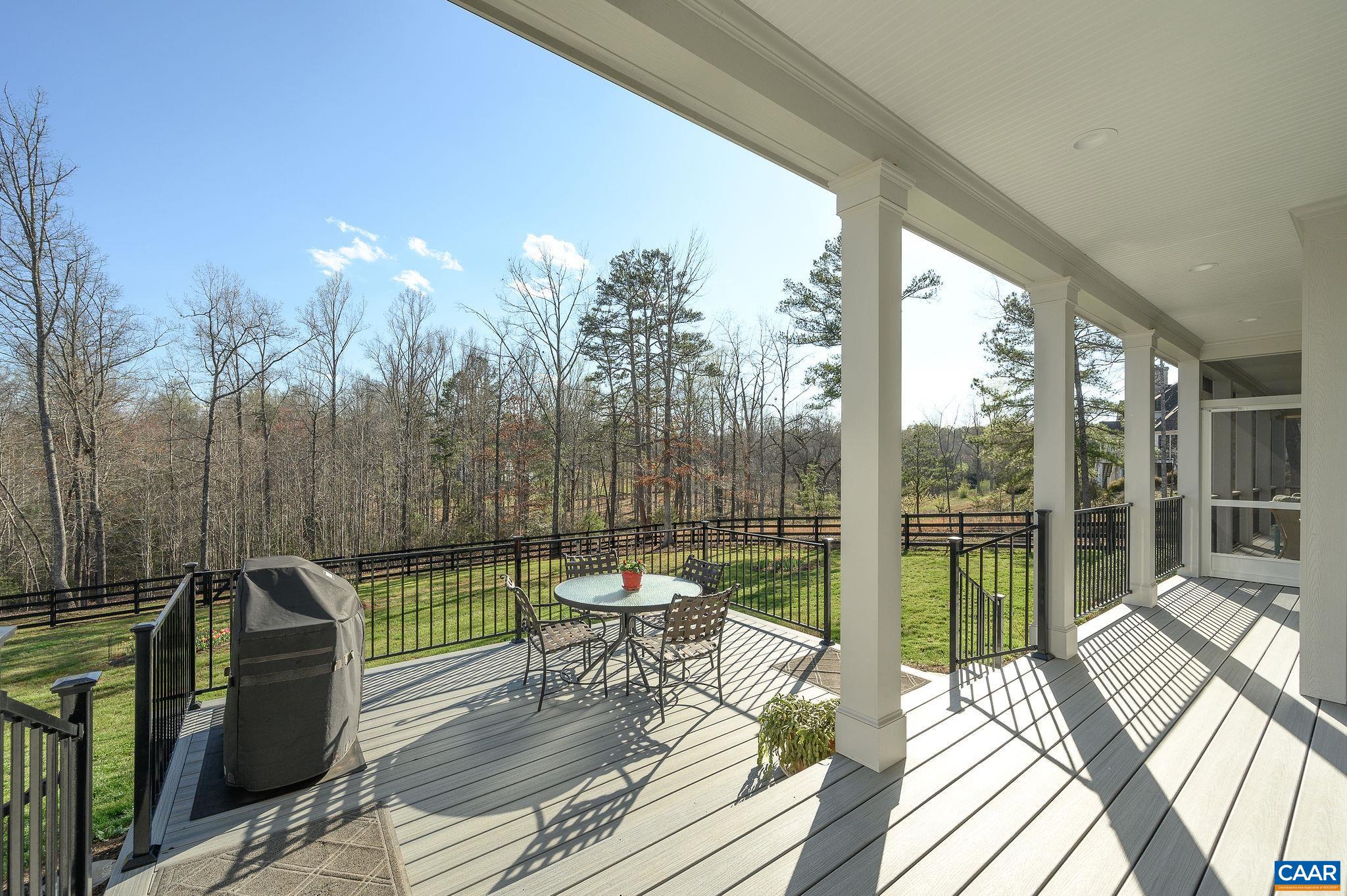 1976 OLD BALLARD FARM LN