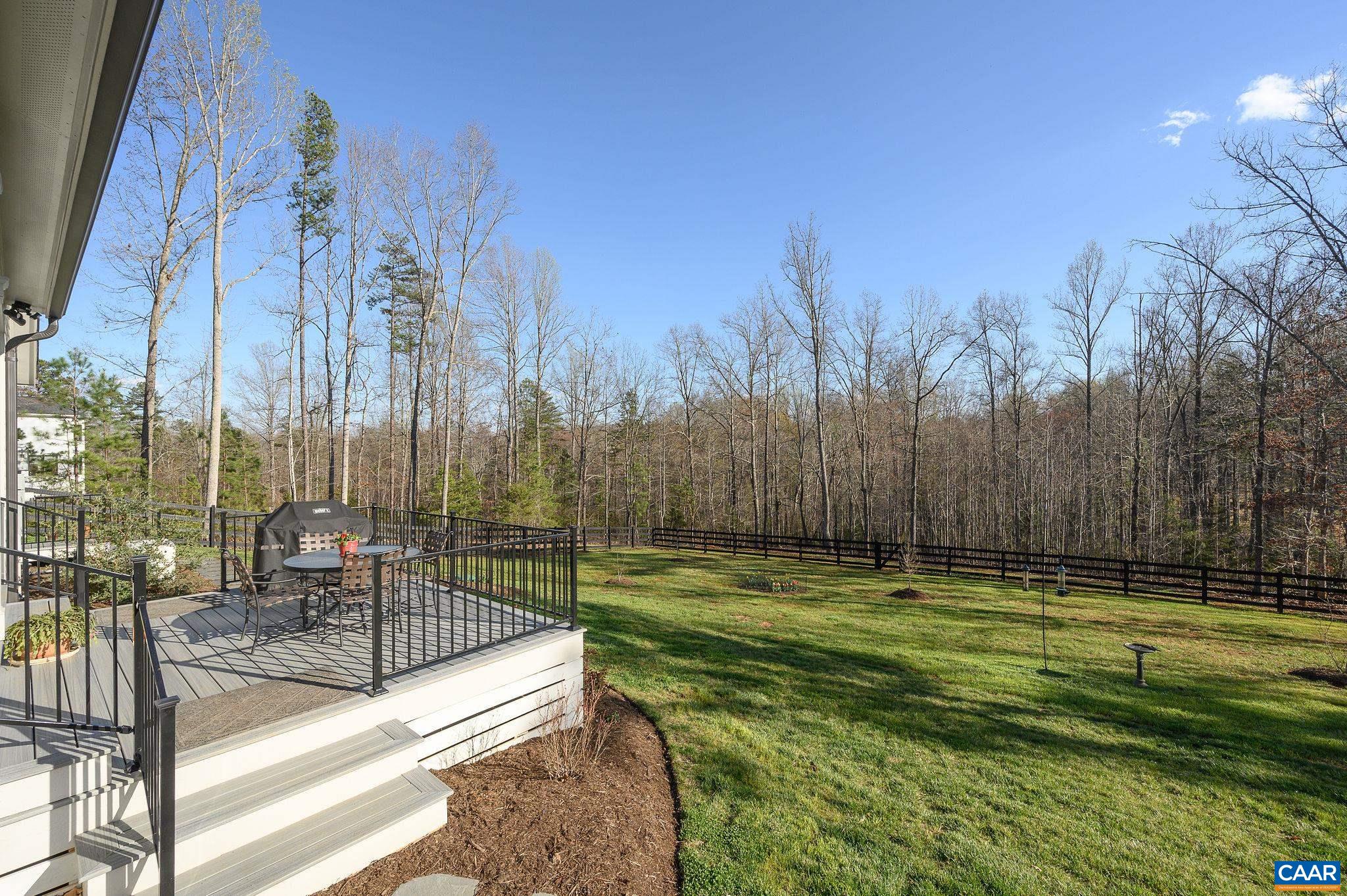 1976 OLD BALLARD FARM LN