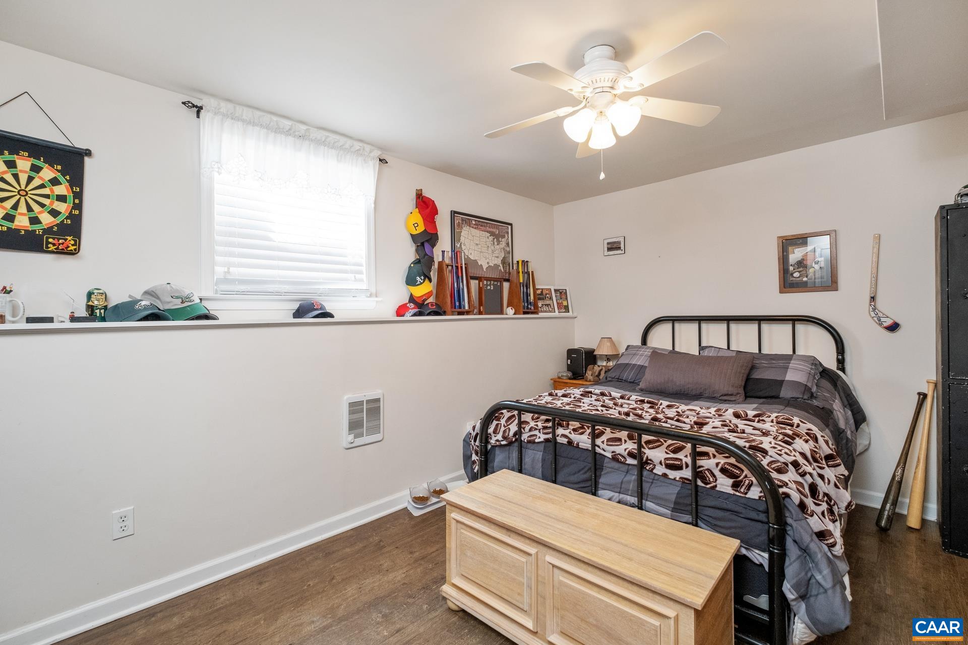 112 AUTUMN OAKS LN