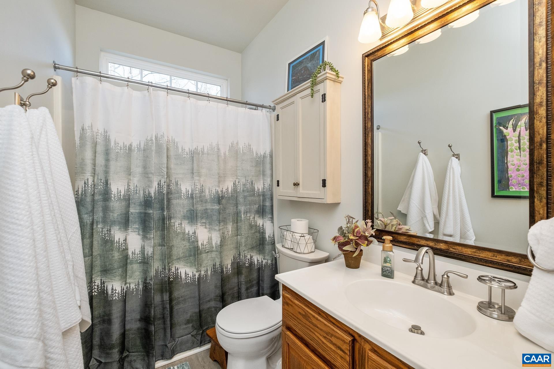 112 AUTUMN OAKS LN