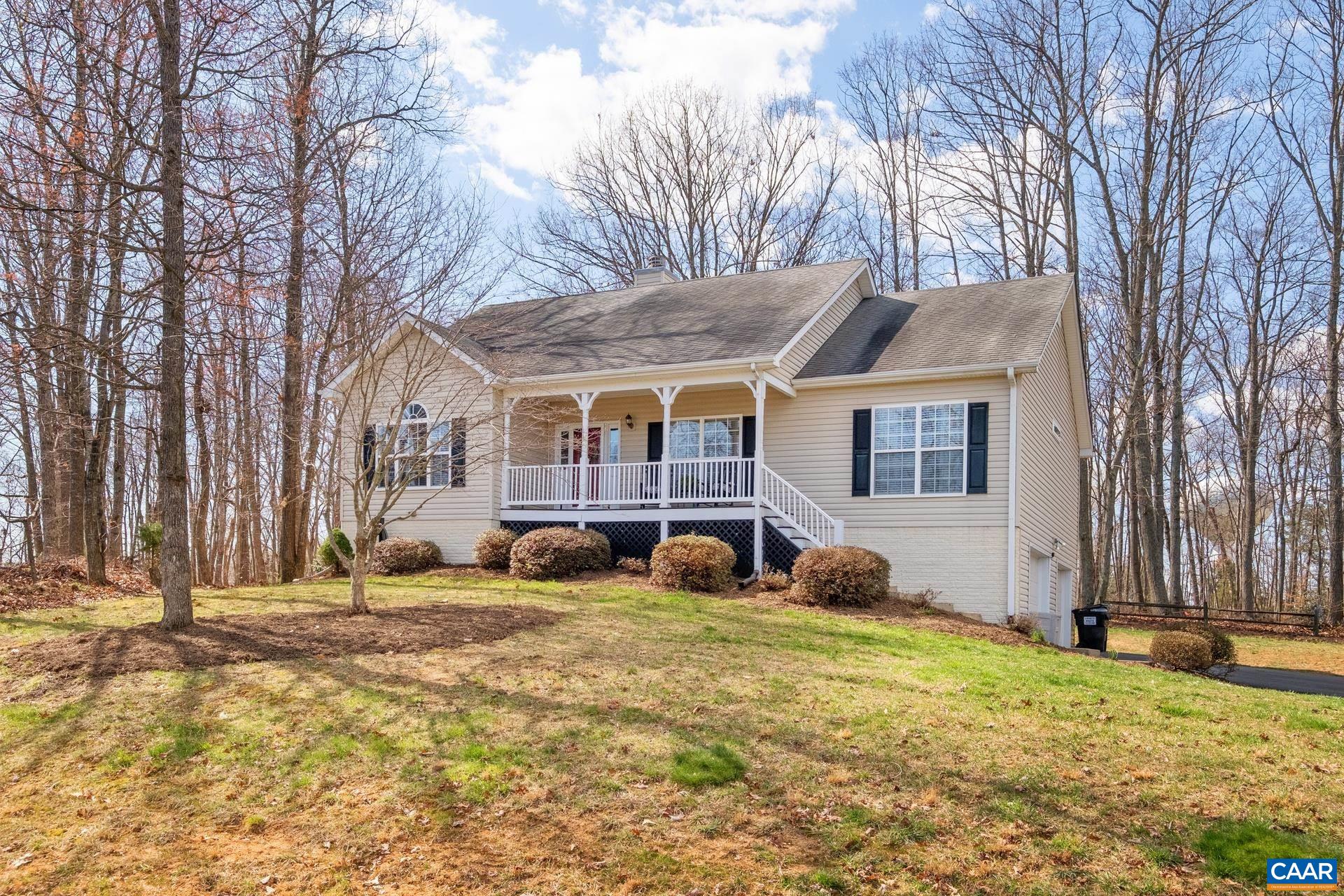112 AUTUMN OAKS LN