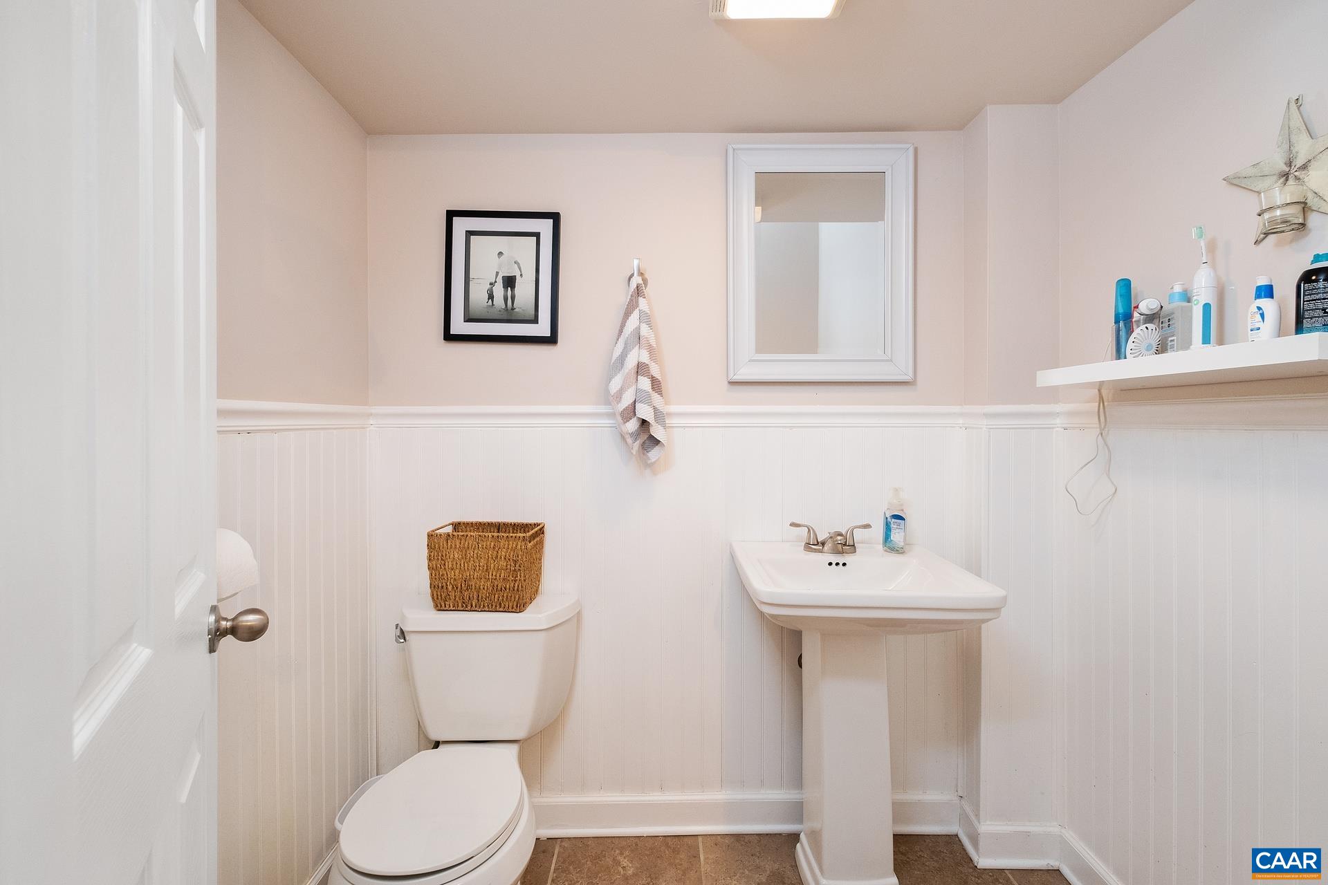 112 AUTUMN OAKS LN