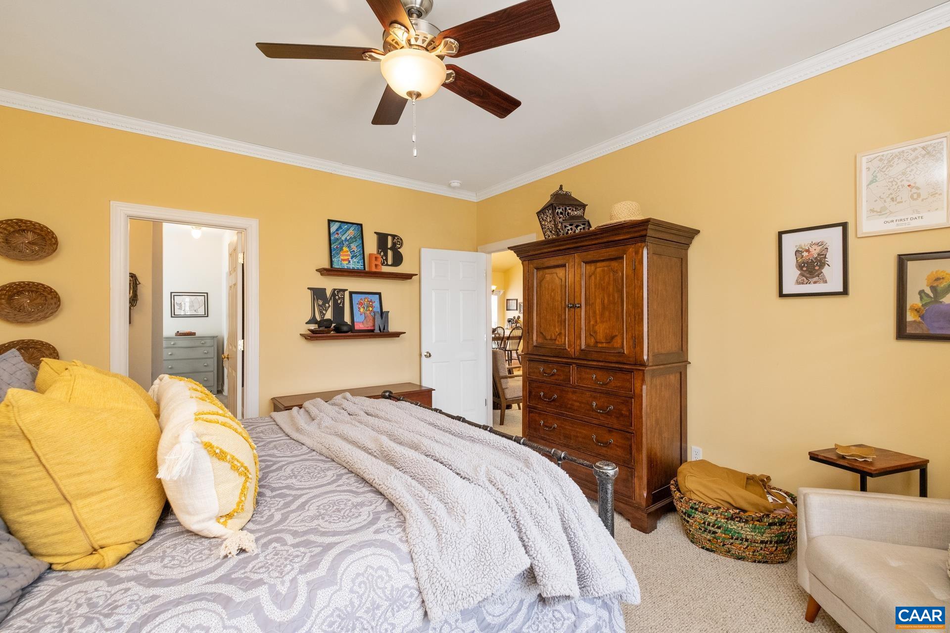 112 AUTUMN OAKS LN