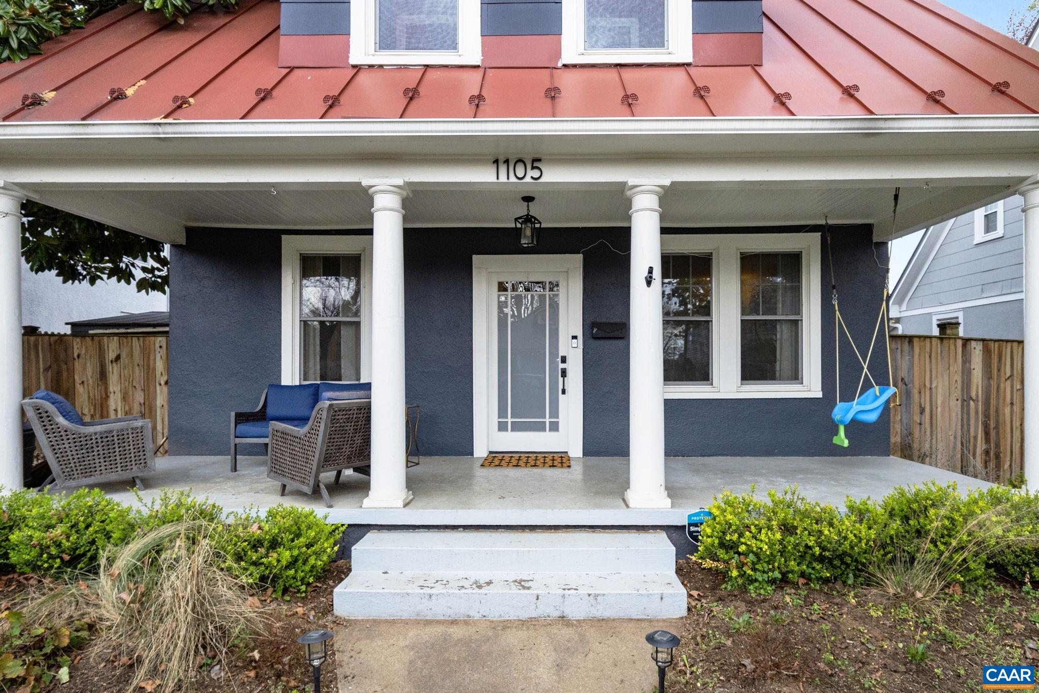 1105 AVON ST