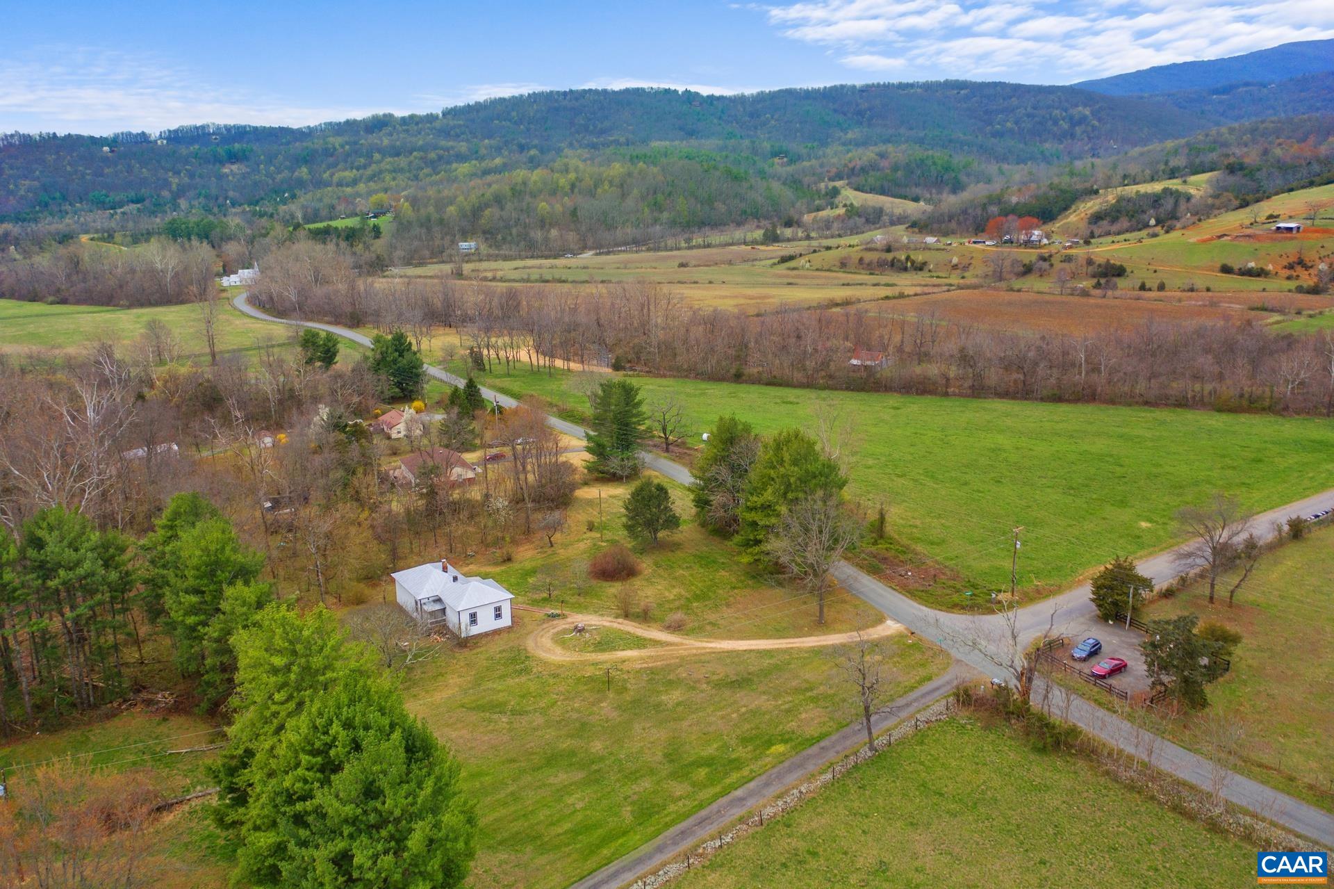1111 SOUTH RIVER RD