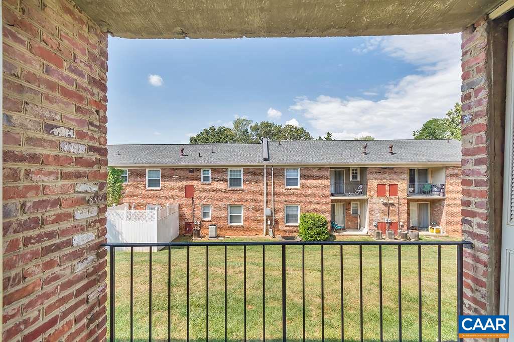 165 HESSIAN HILLS WAY Unit: 2