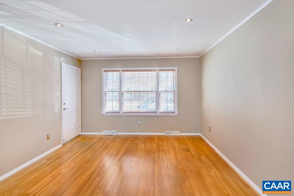 165 HESSIAN HILLS WAY Unit: 2