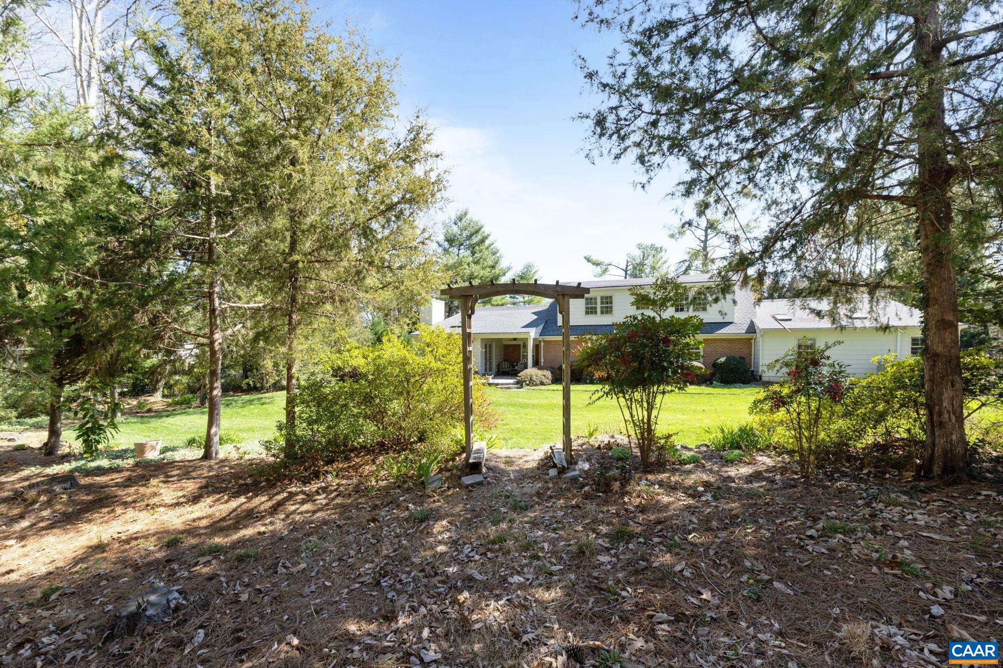 2507 NORTHFIELD RD
