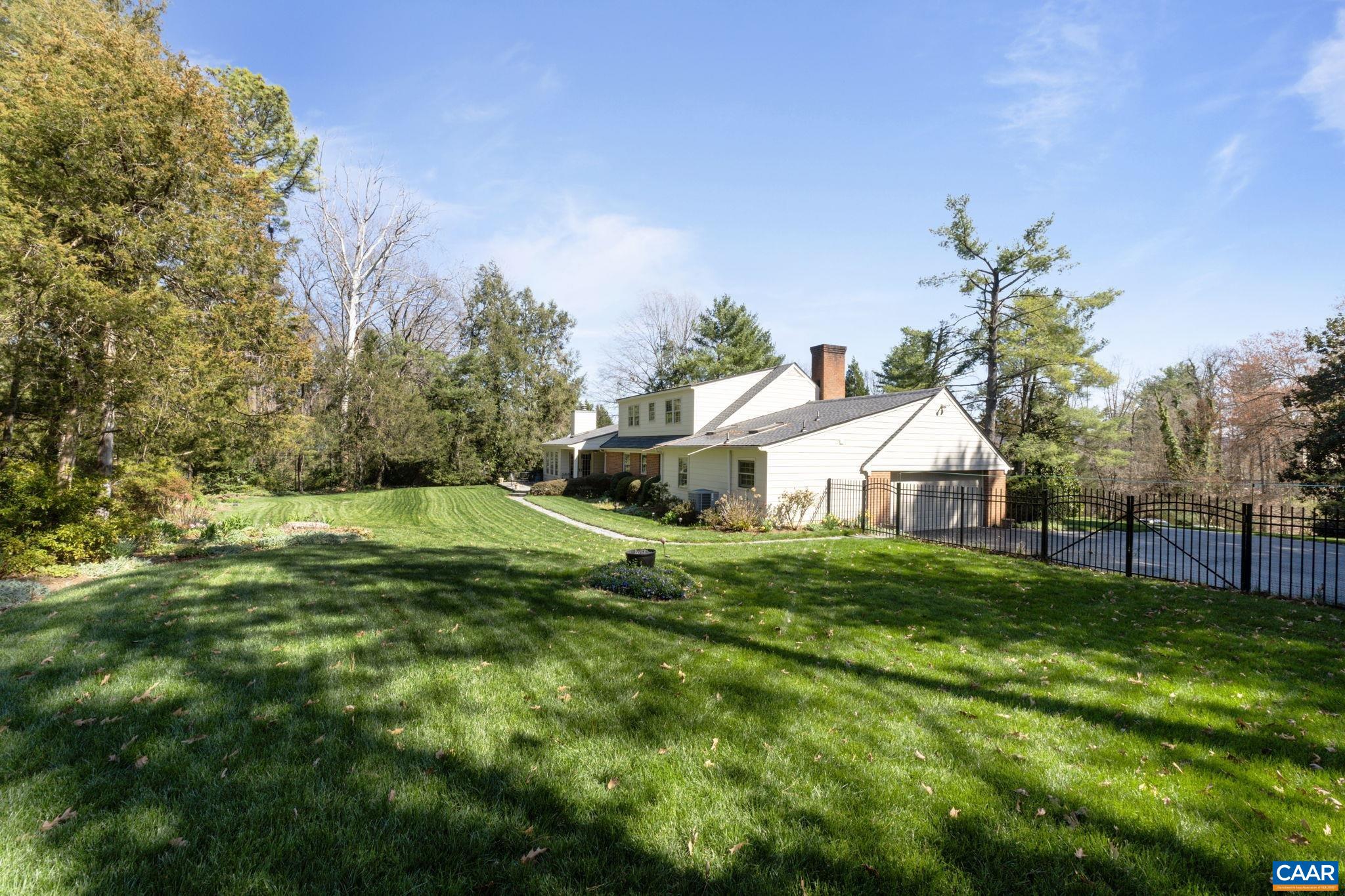 2507 NORTHFIELD RD