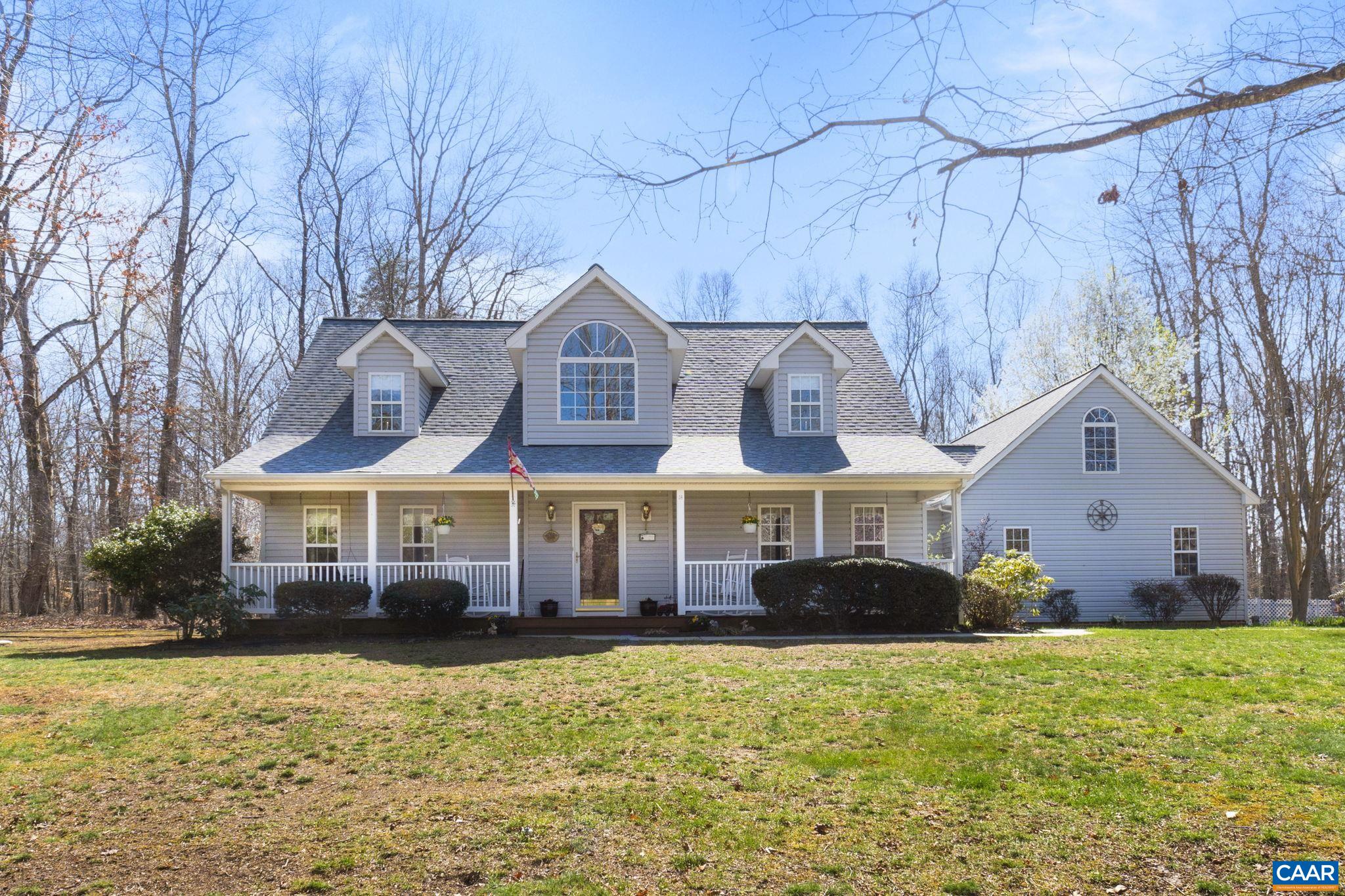 30 MEADOWRIDGE RD