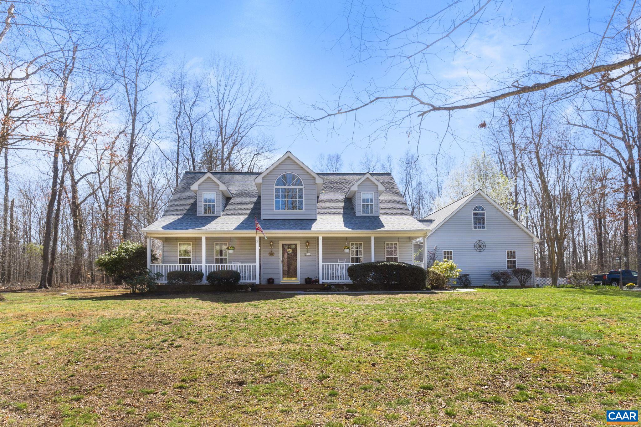 30 MEADOWRIDGE RD