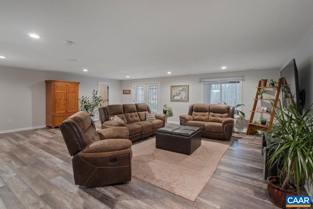 873 PAYNES MILL RD