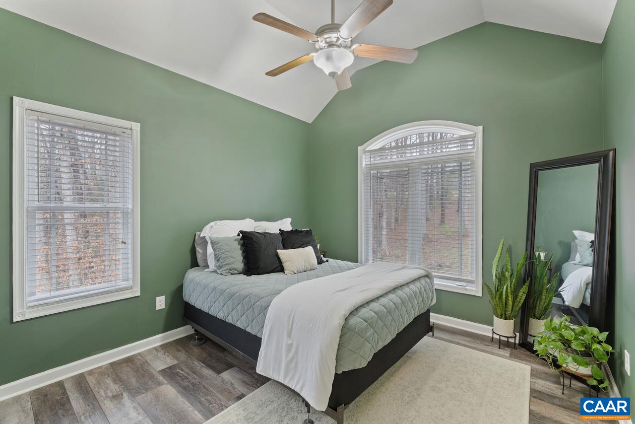 873 PAYNES MILL RD