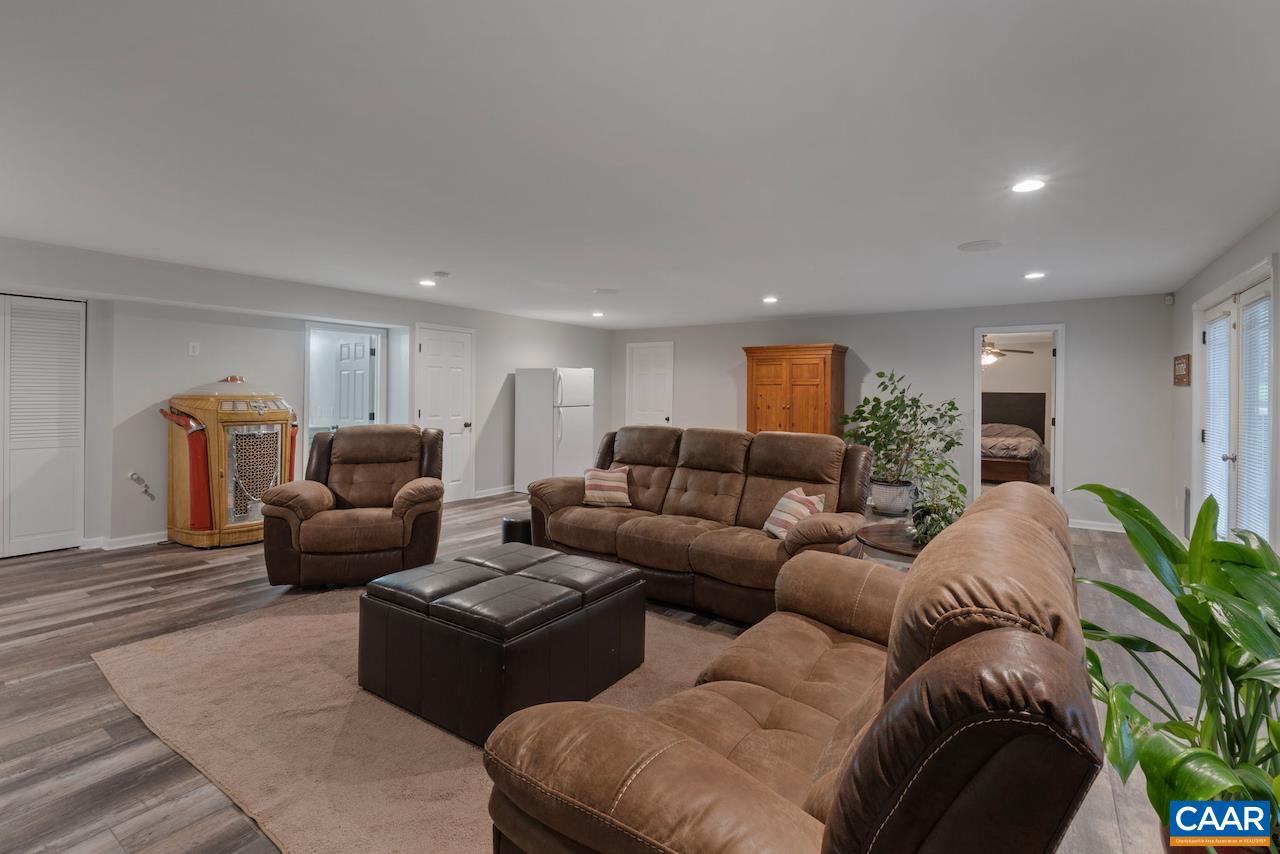 873 PAYNES MILL RD